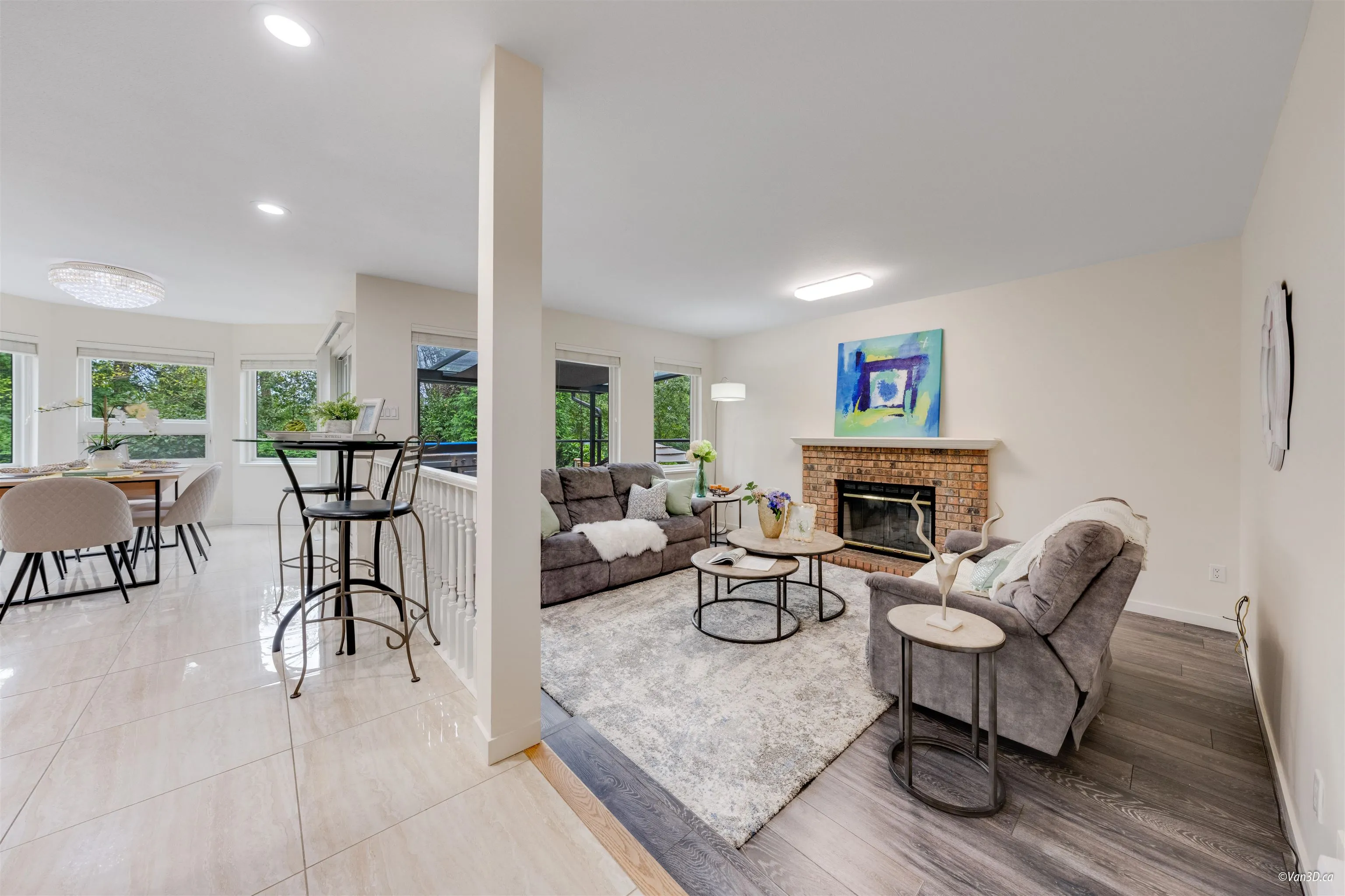 12 Parkdale Place