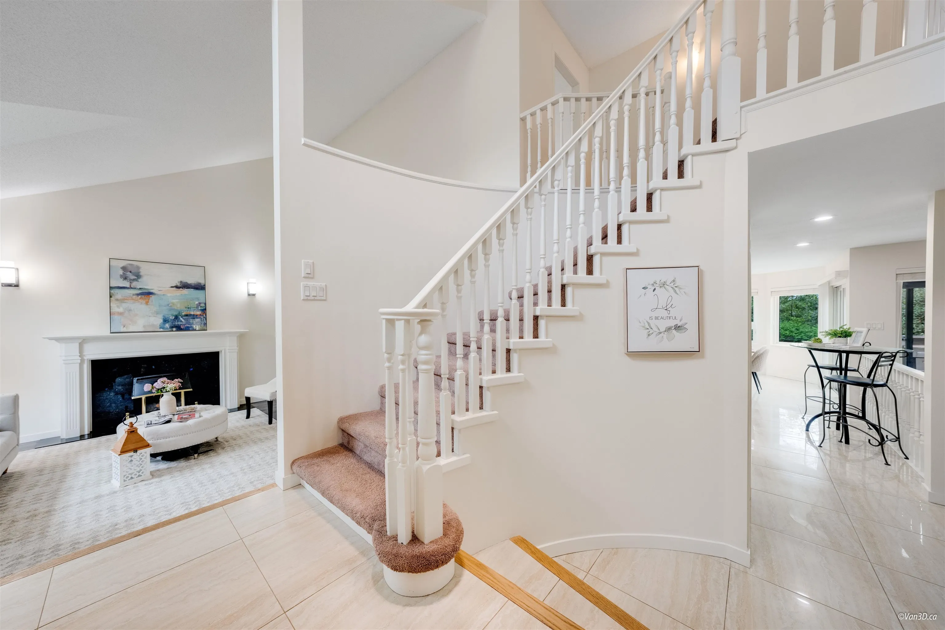 12 Parkdale Place