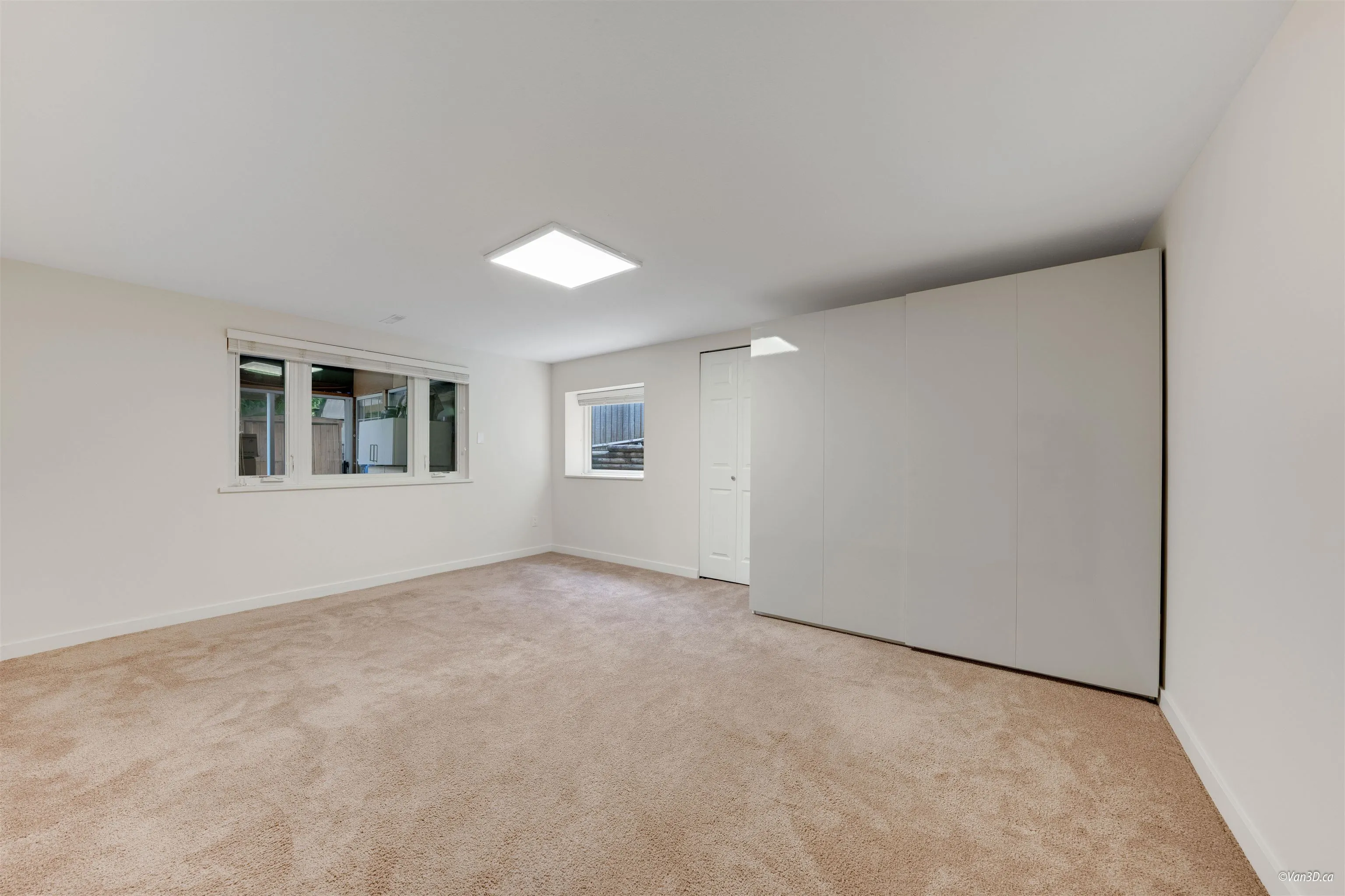 12 Parkdale Place