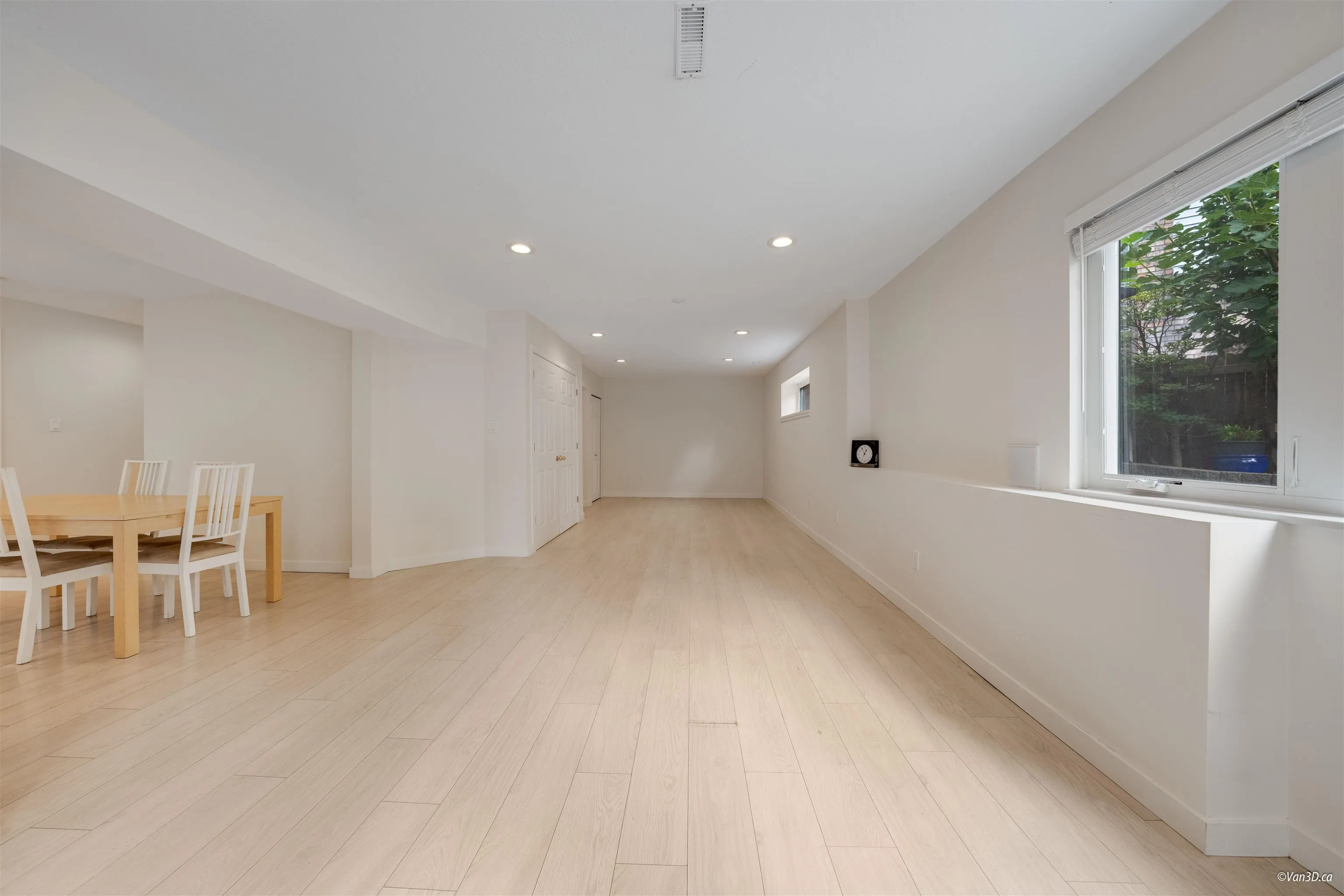 12 Parkdale Place