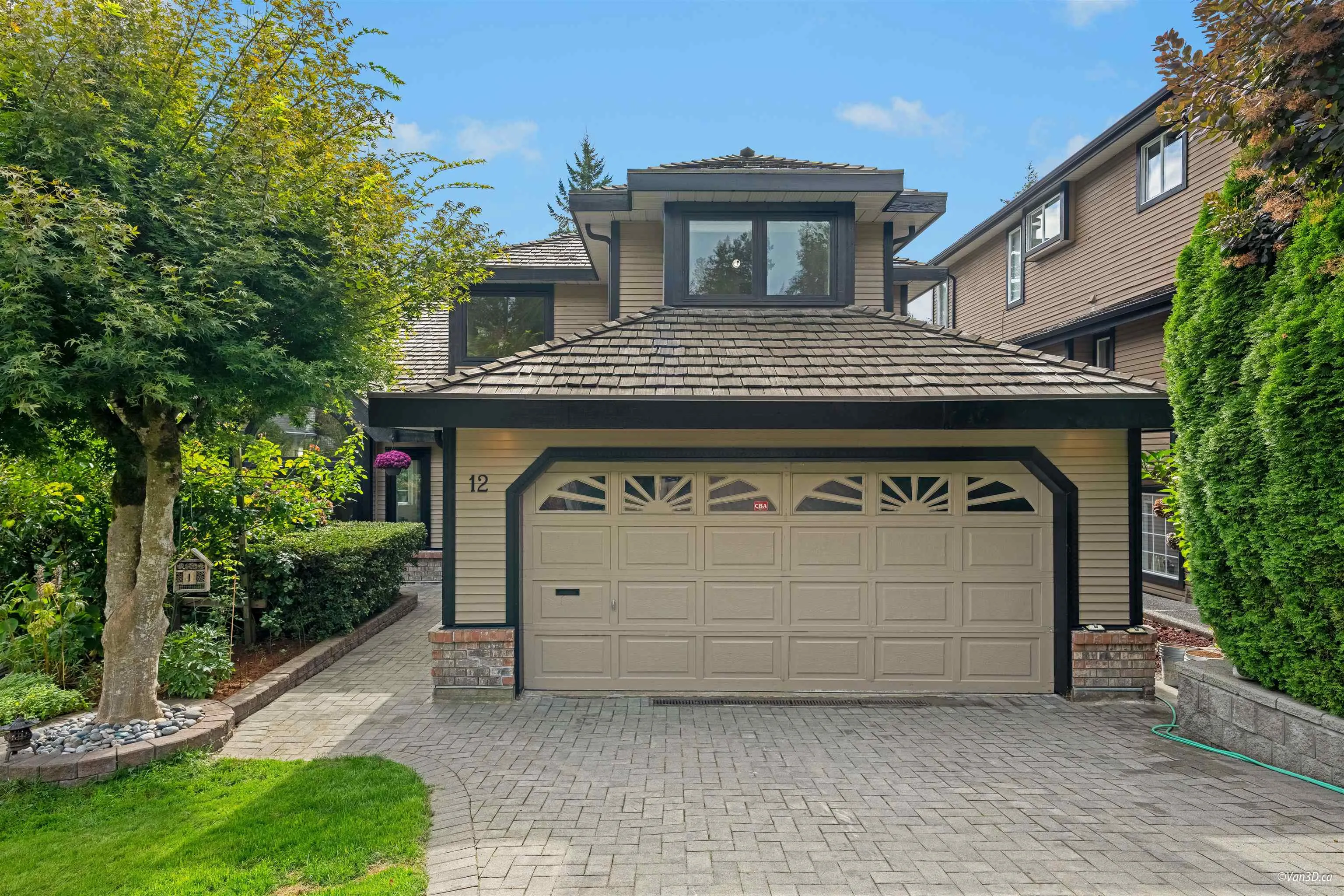 12 Parkdale Place