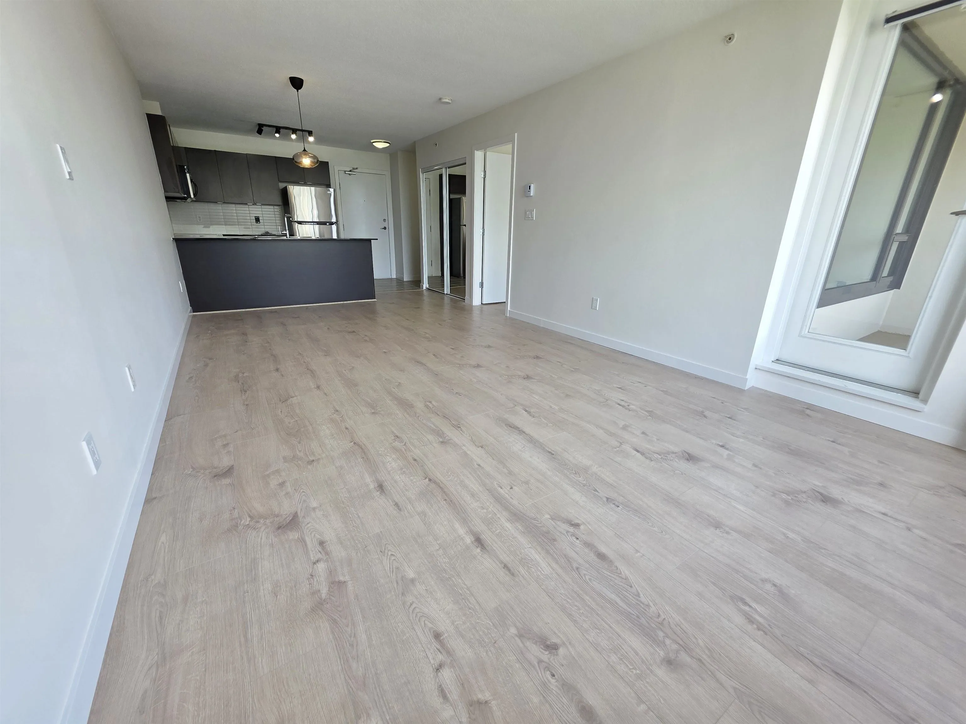 1605 4118 Dawson Street
