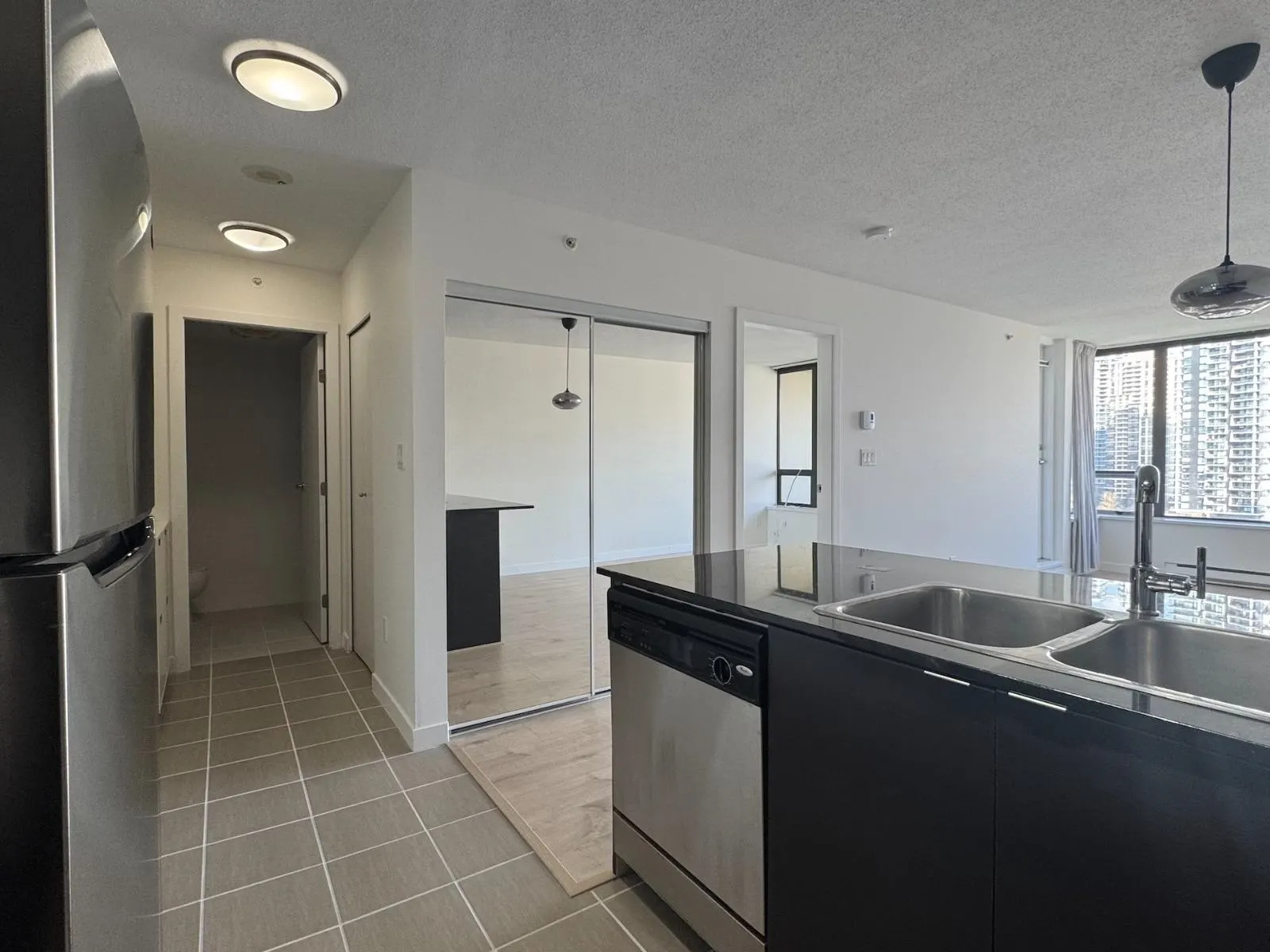 1605 4118 Dawson Street