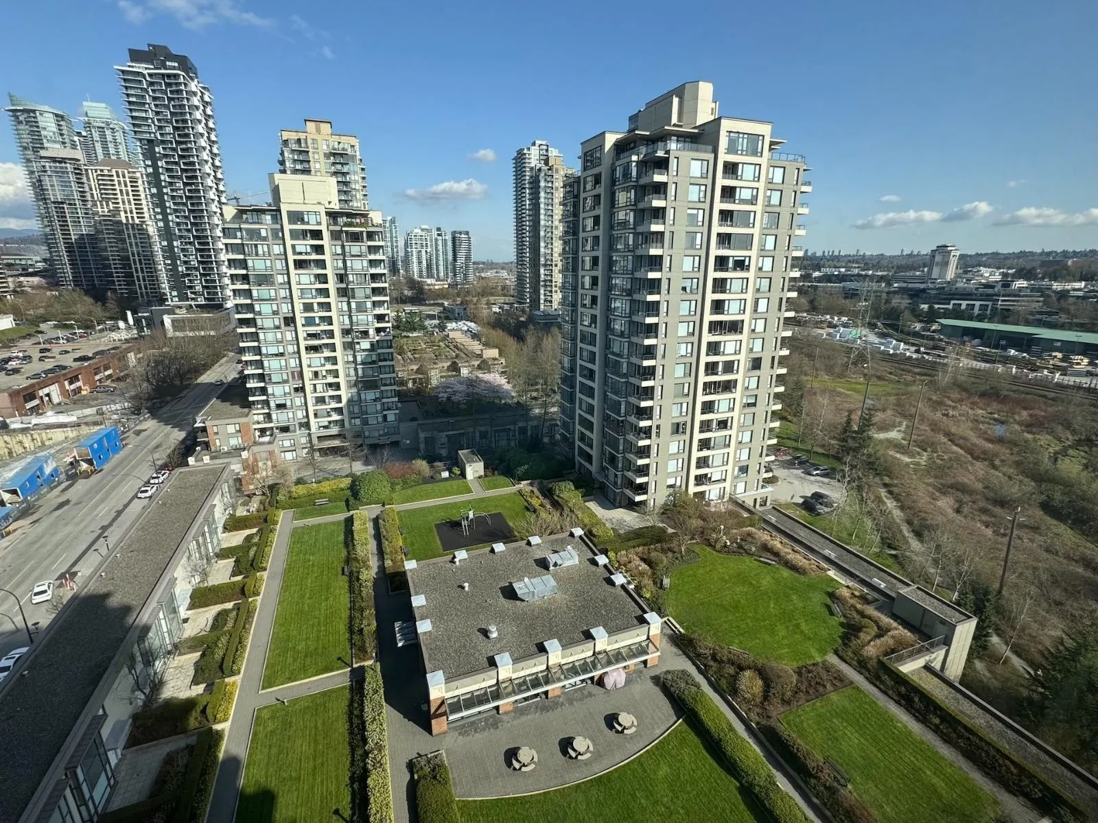 1605 4118 Dawson Street