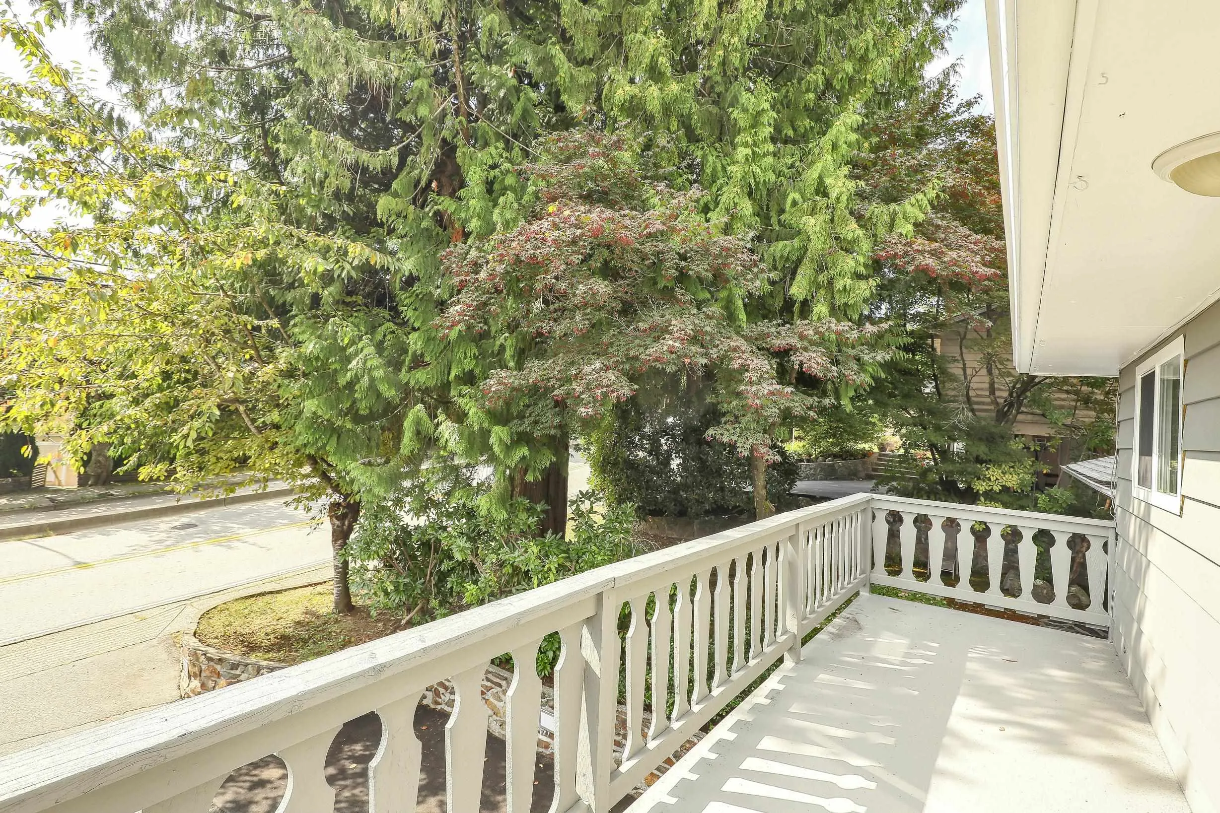 732 E 29th Street