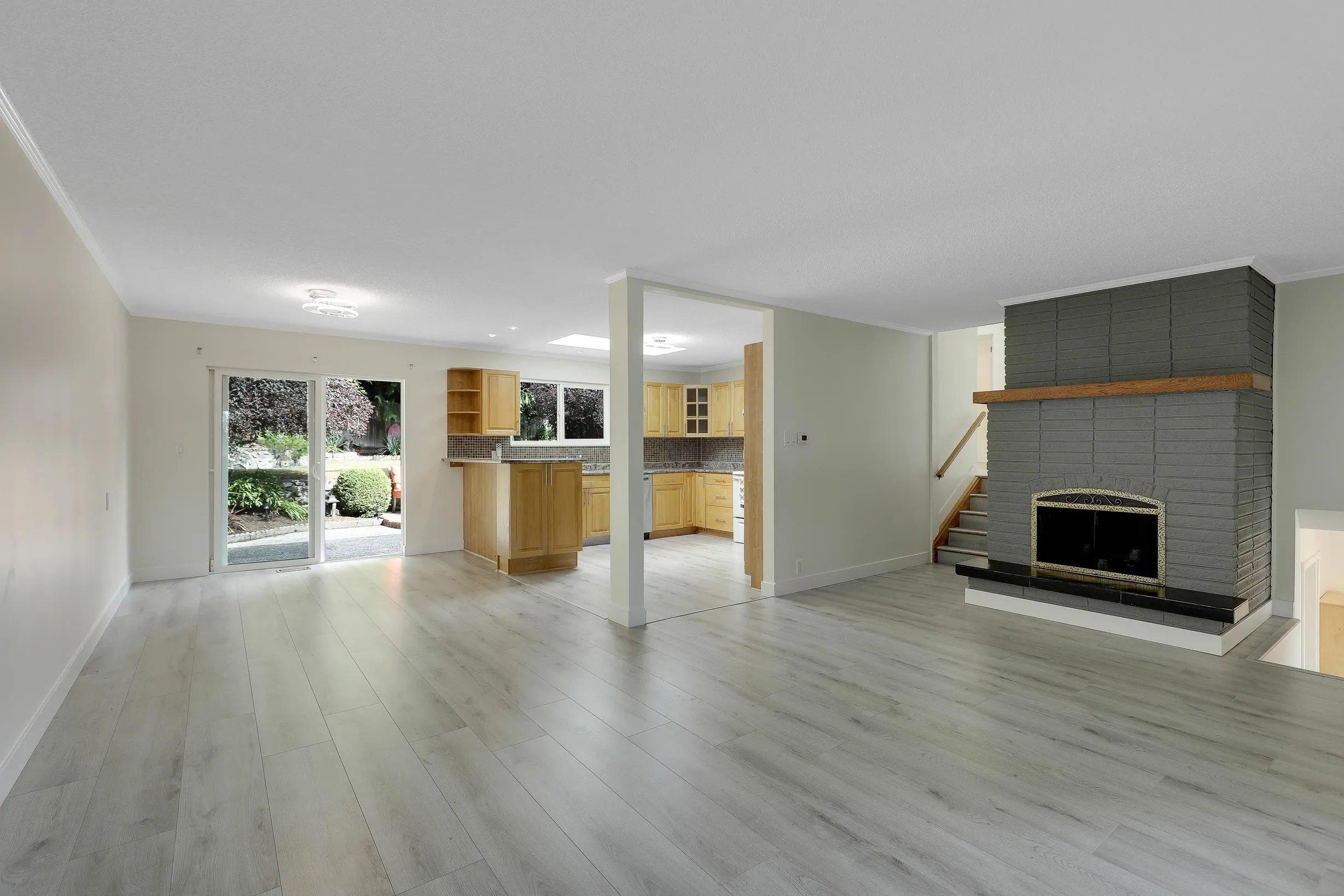 732 E 29th Street