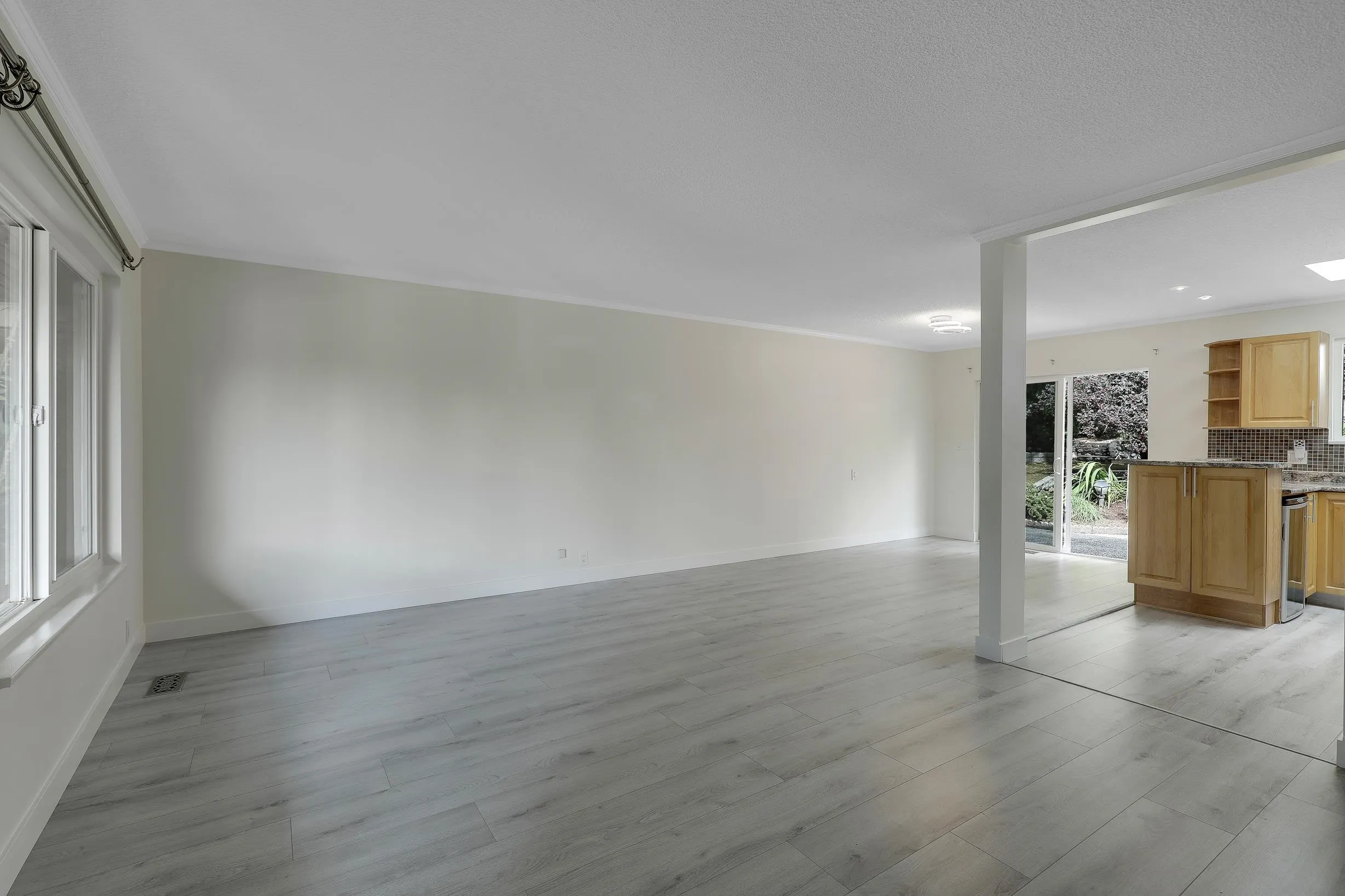 732 E 29th Street
