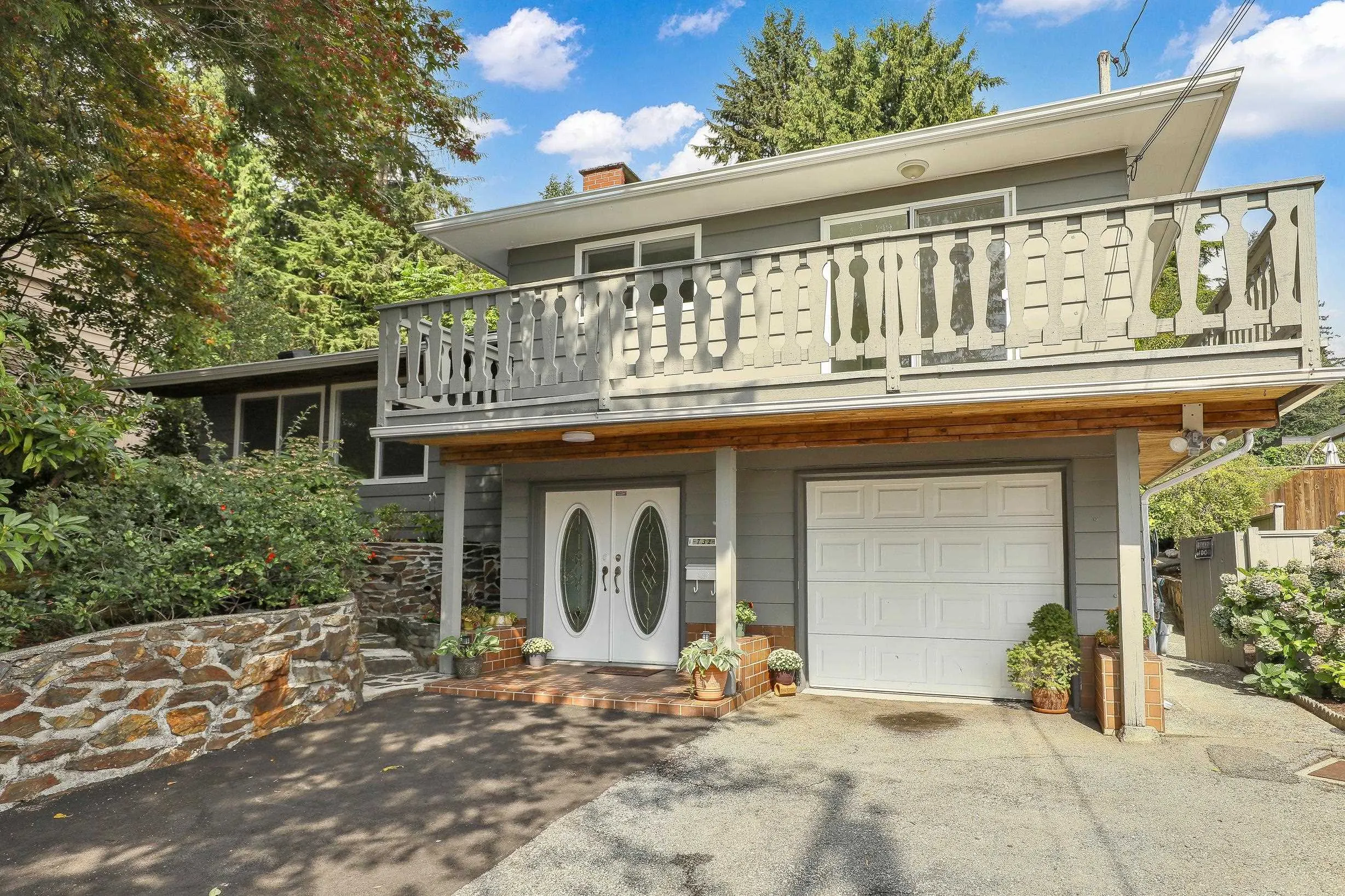 732 E 29th Street