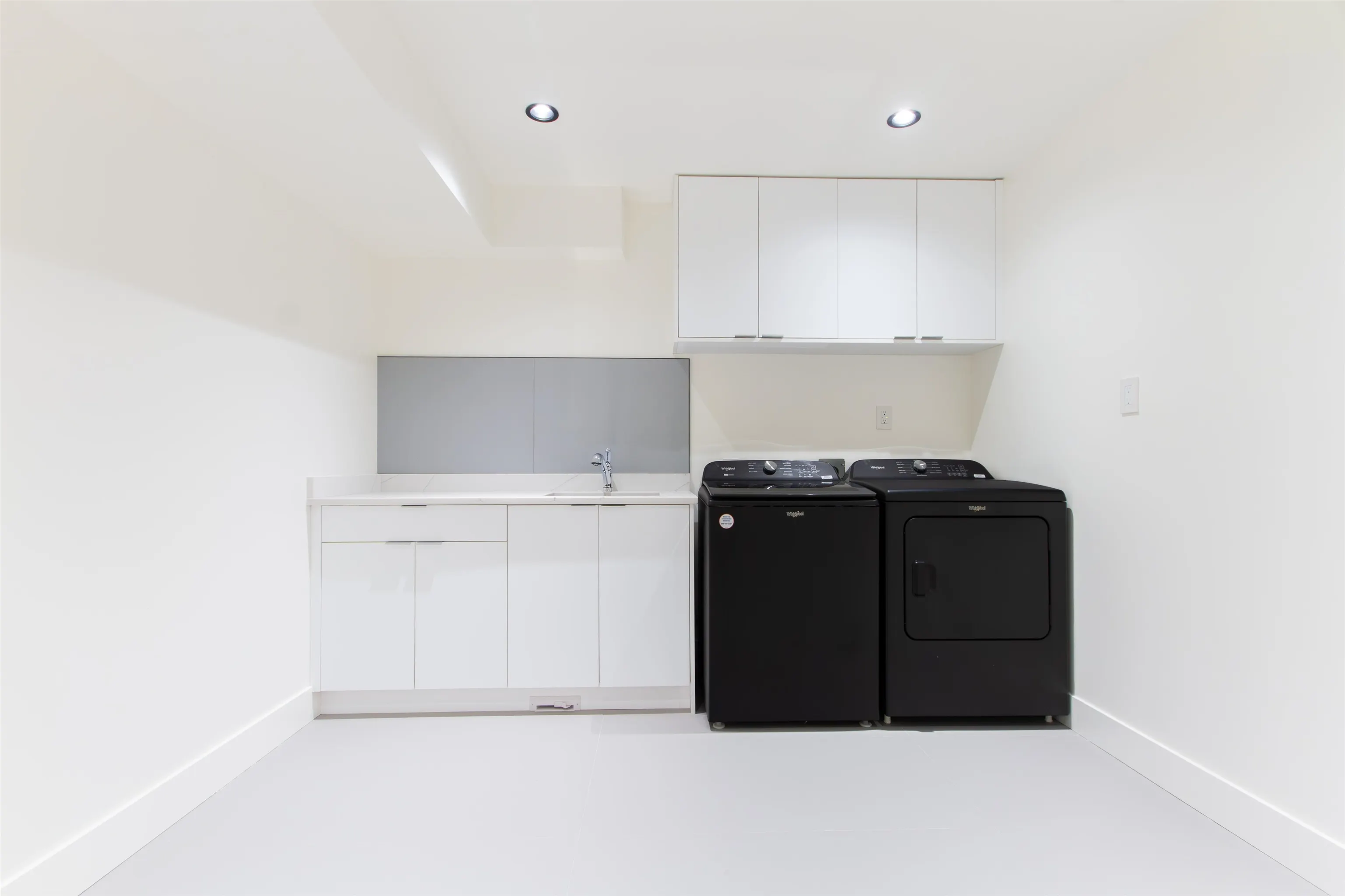 39 3385 Mamquam Road