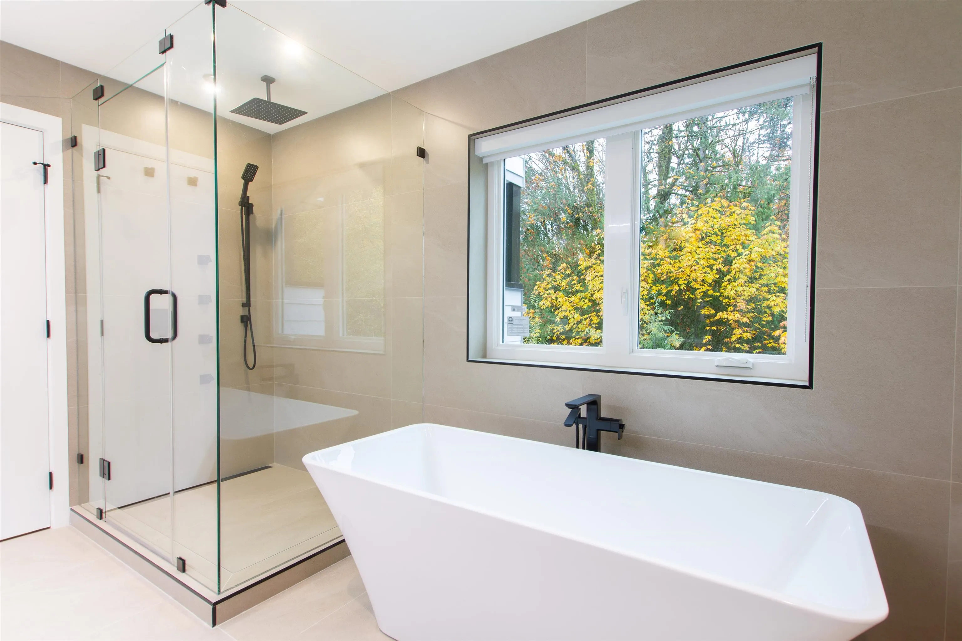 39 3385 Mamquam Road