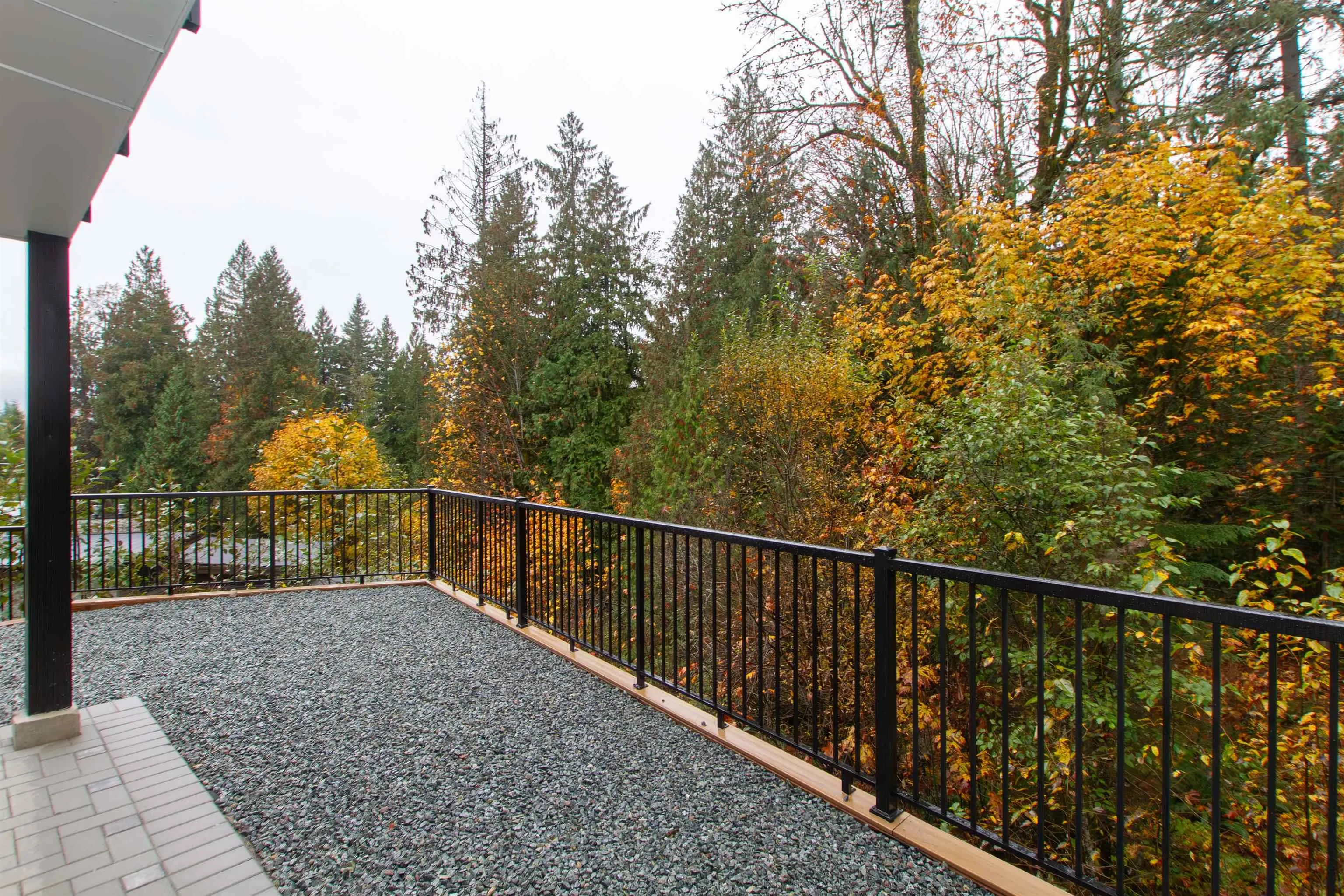 39 3385 Mamquam Road