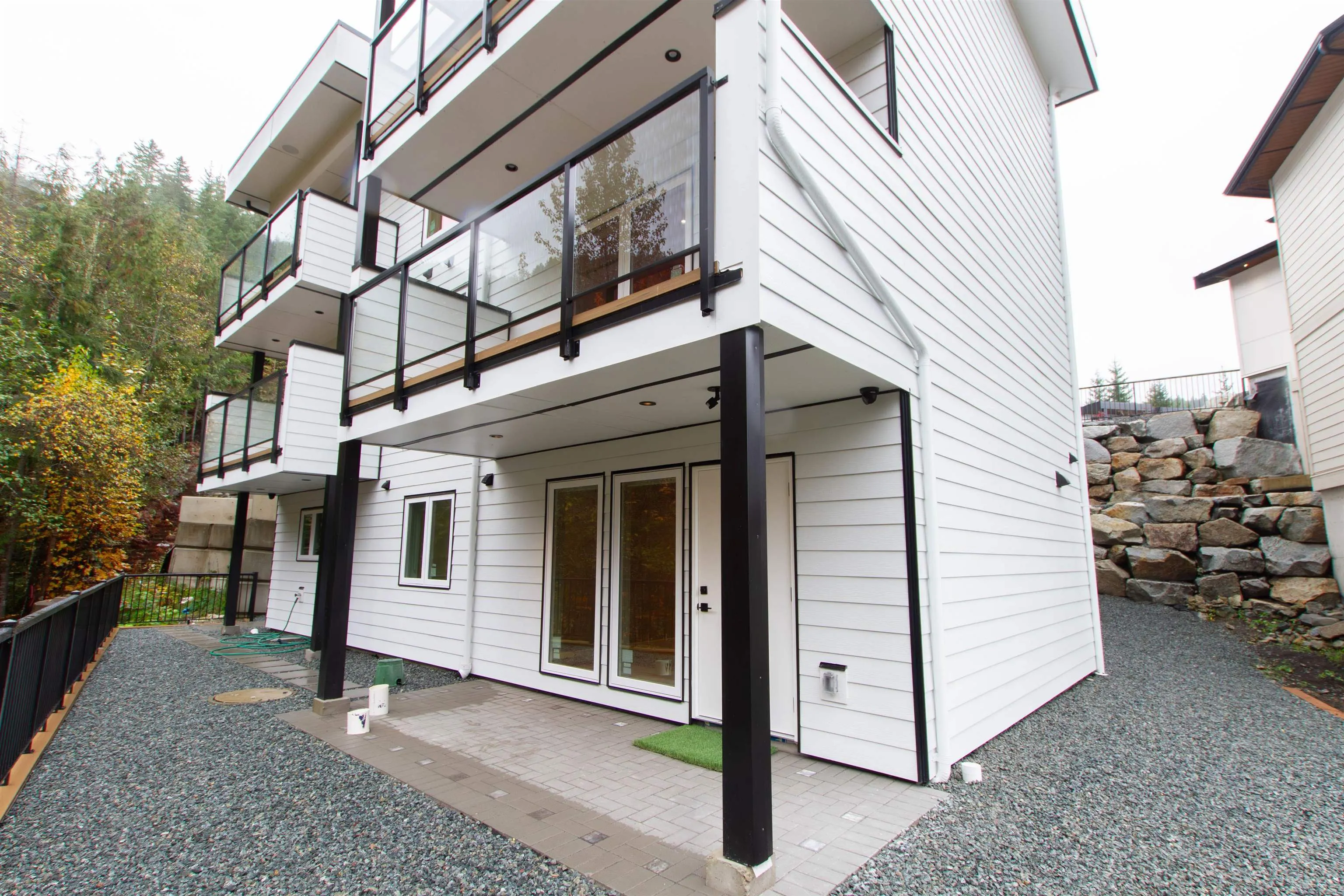 39 3385 Mamquam Road