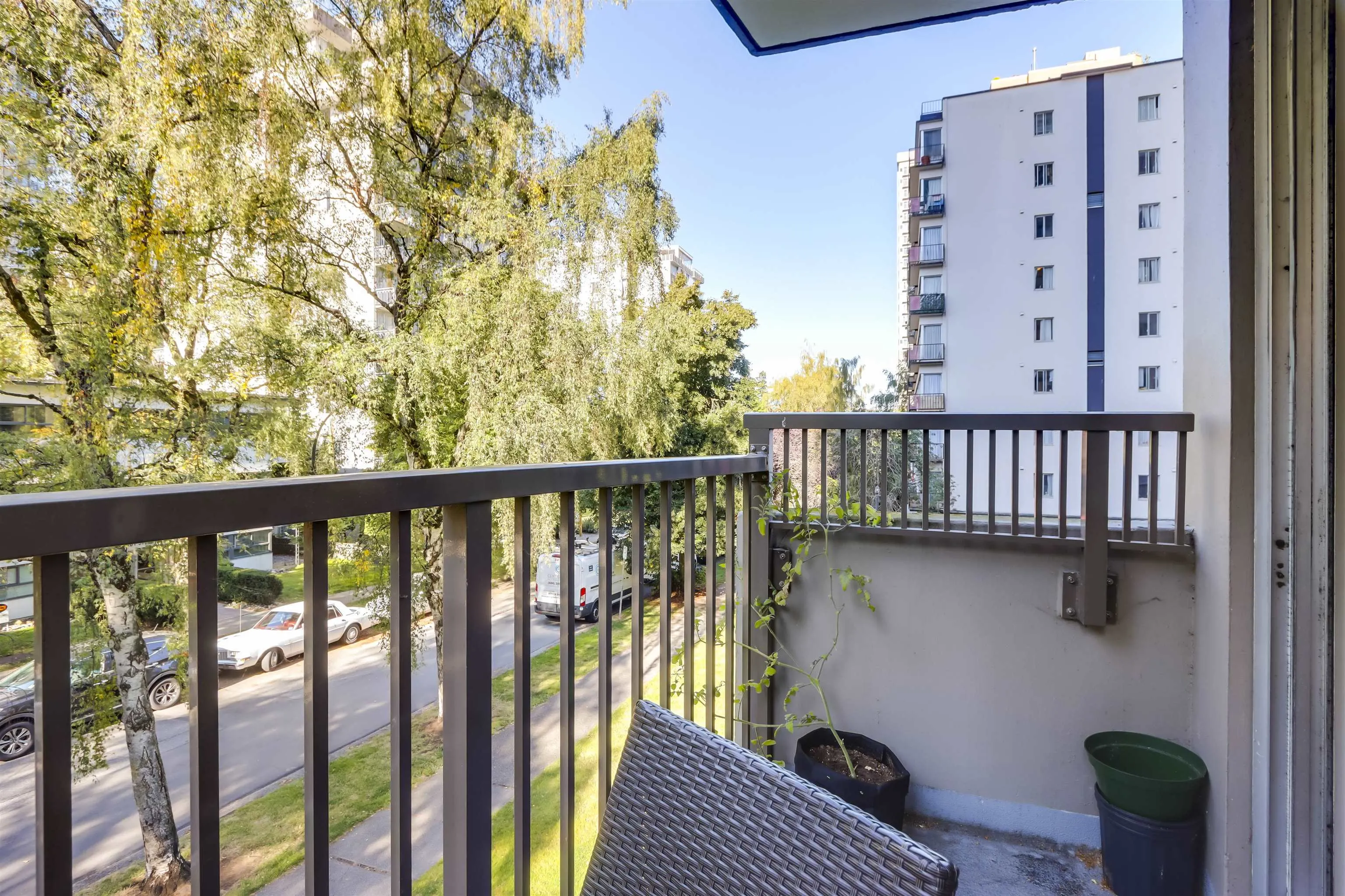 201 1251 Cardero Street