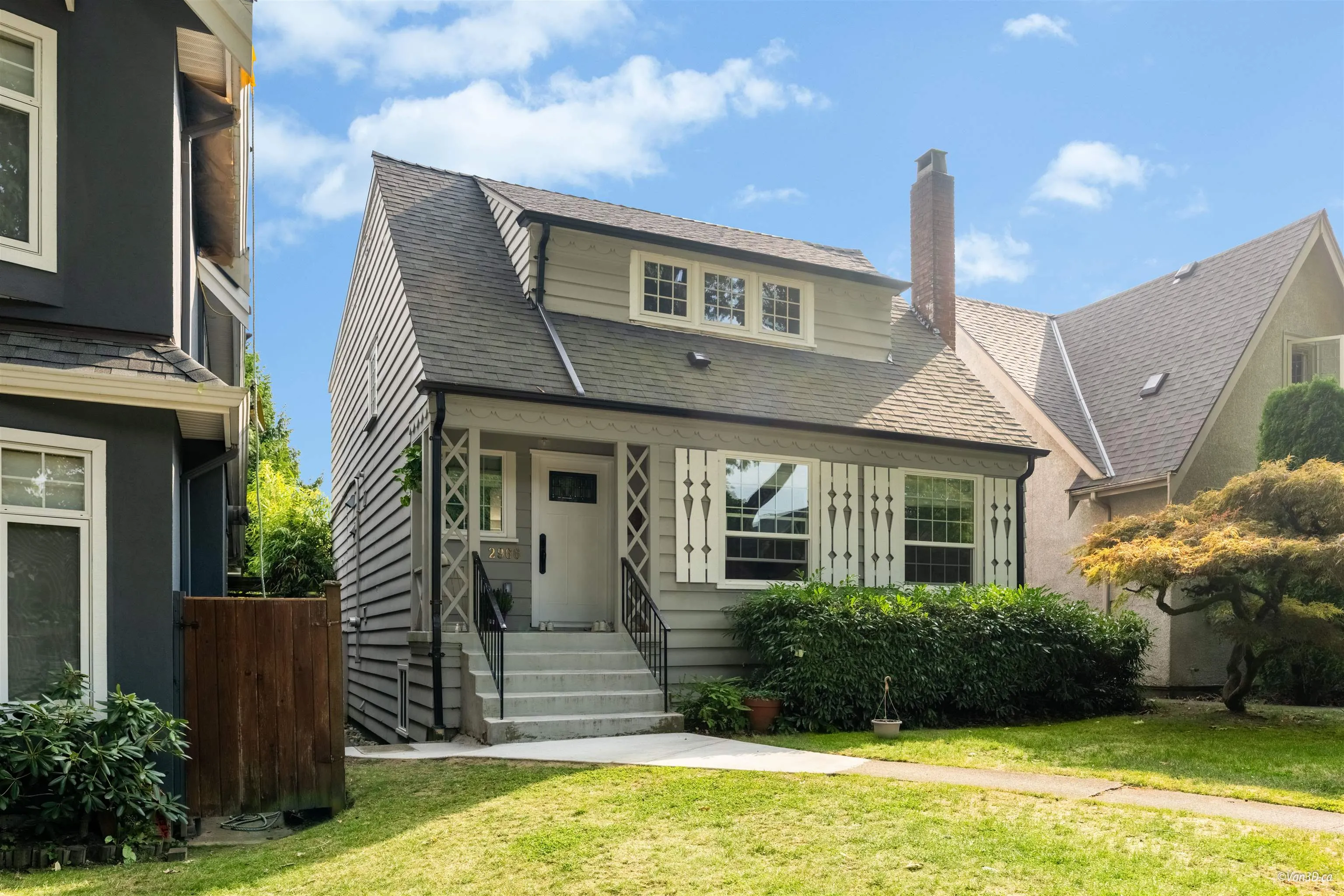 2966 W 32nd Avenue