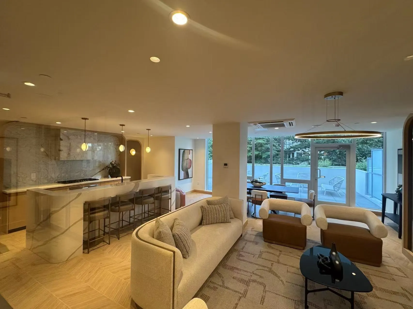 807 1342 Johnston Road