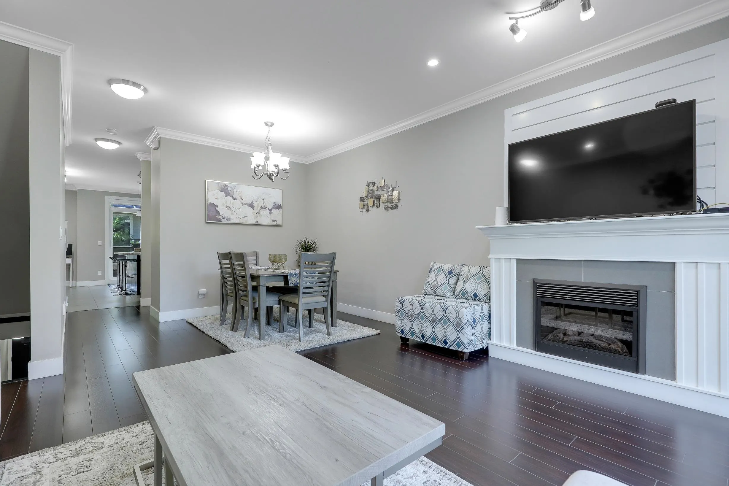50 6383 140 Street