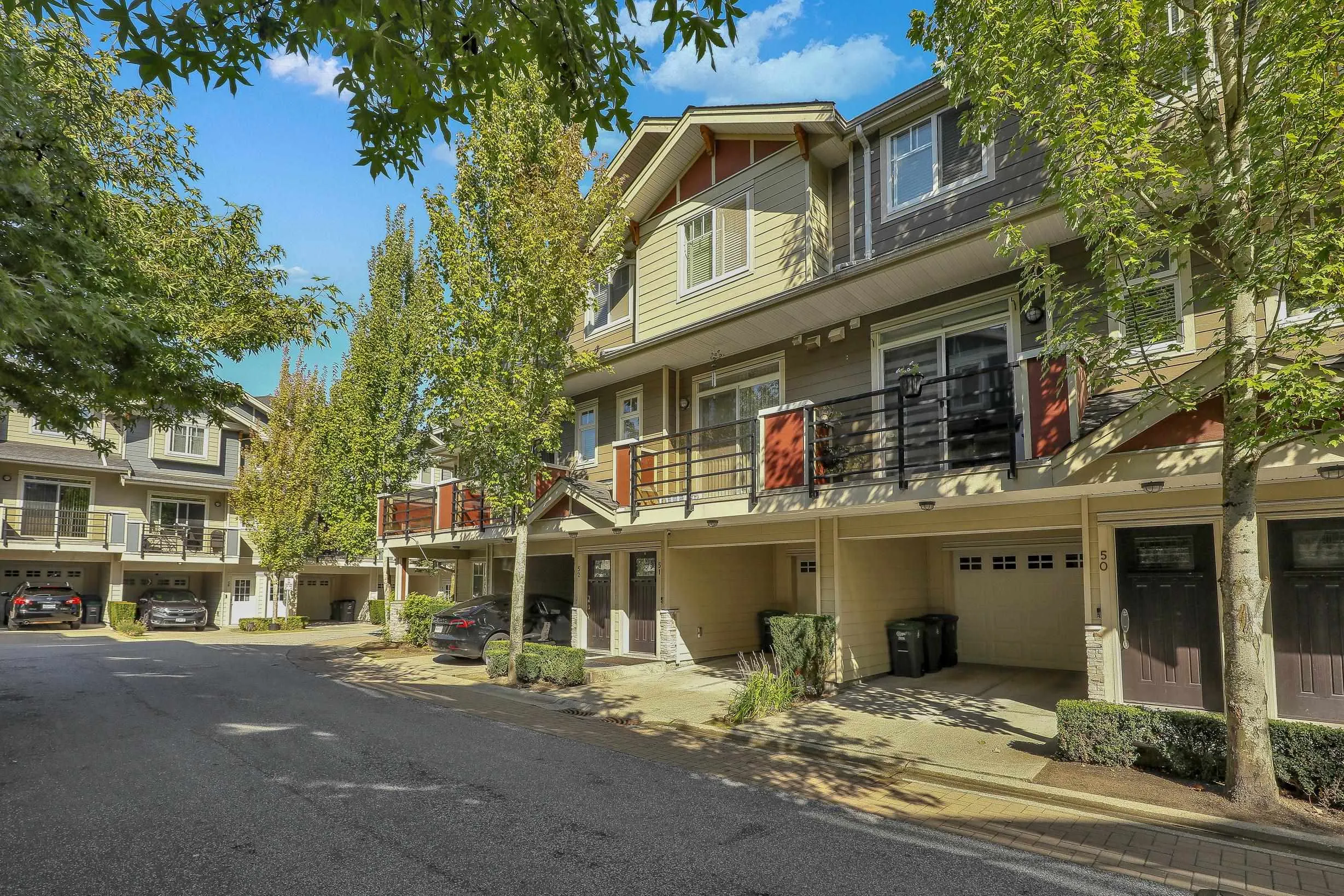 50 6383 140 Street