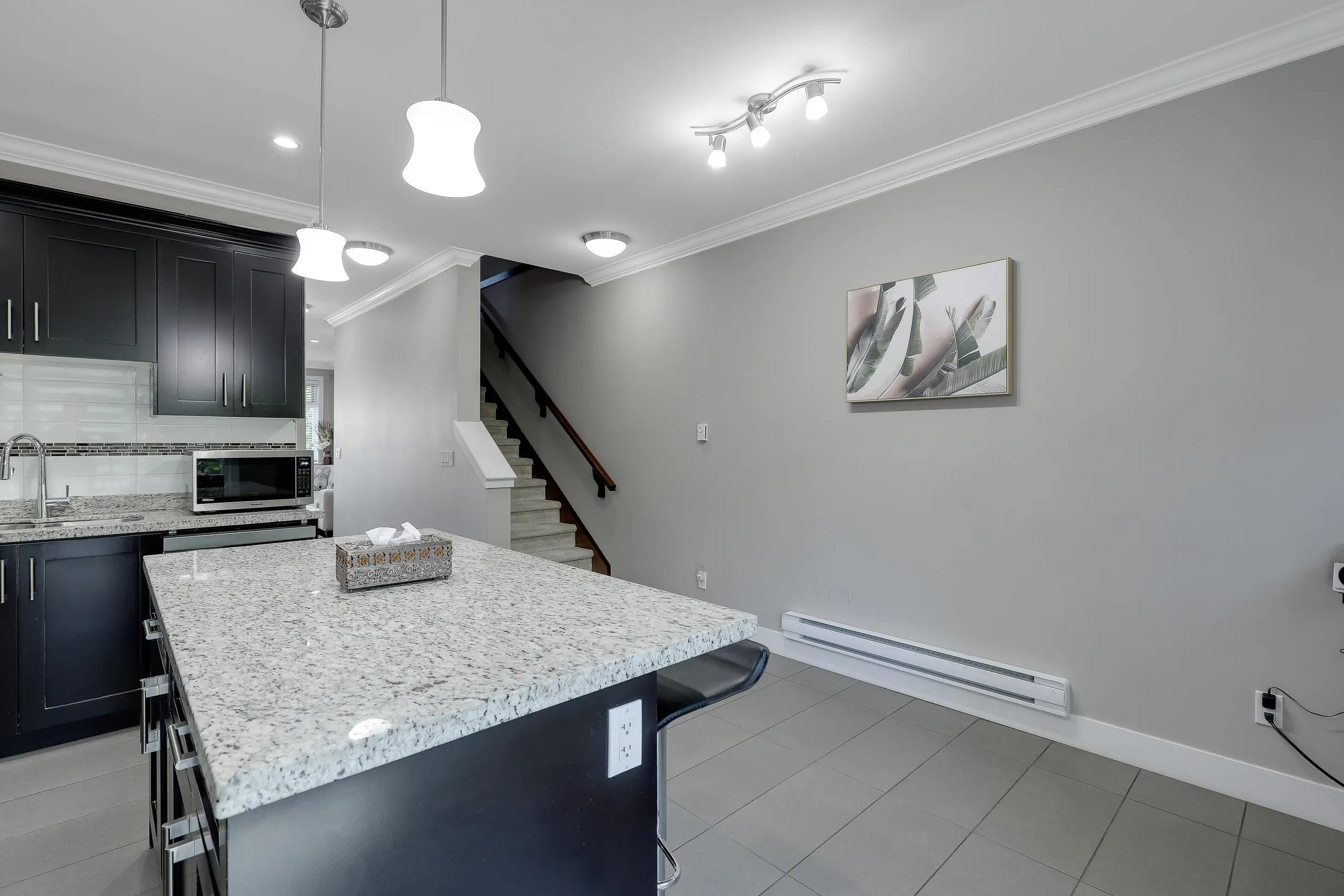 50 6383 140 Street