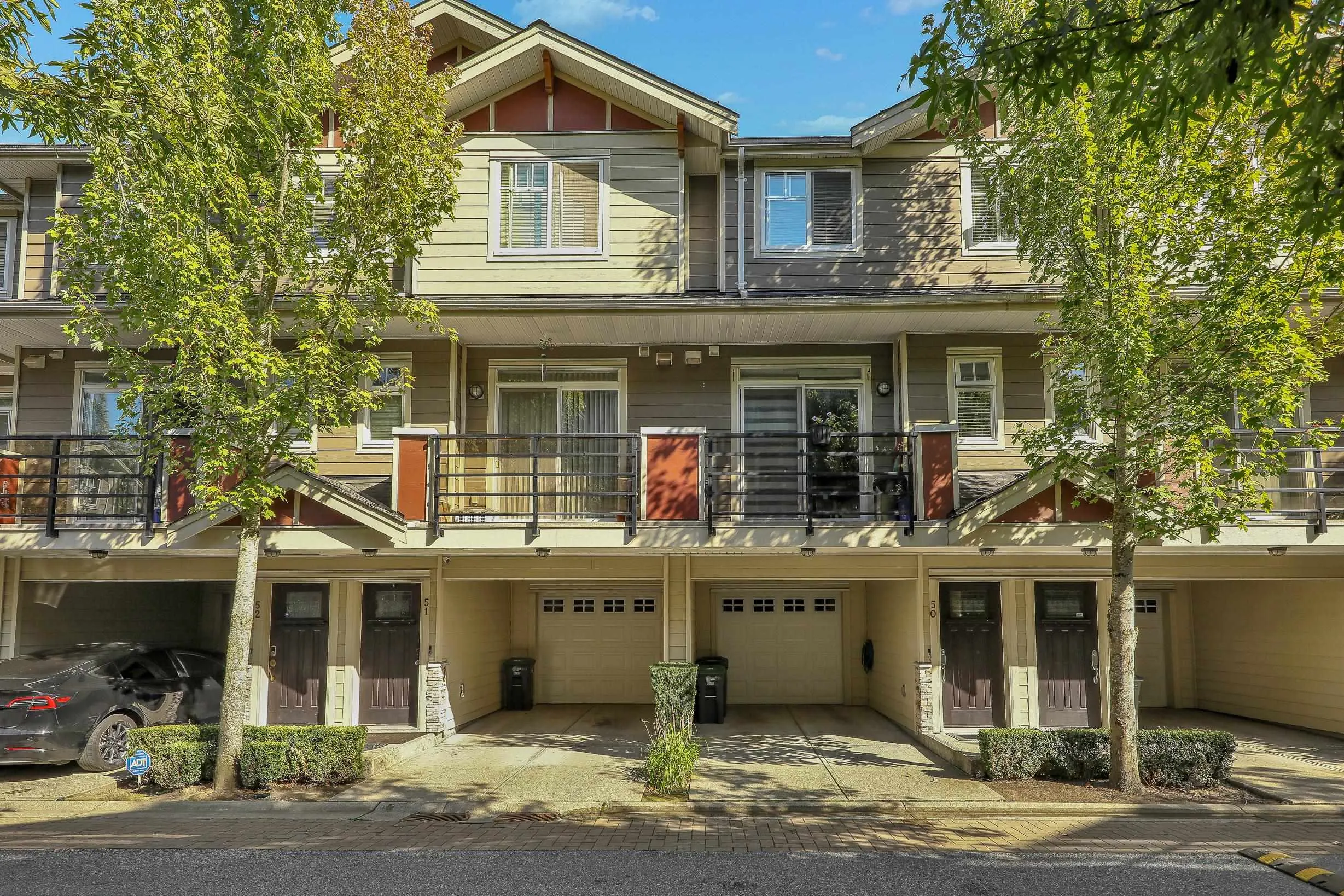 50 6383 140 Street