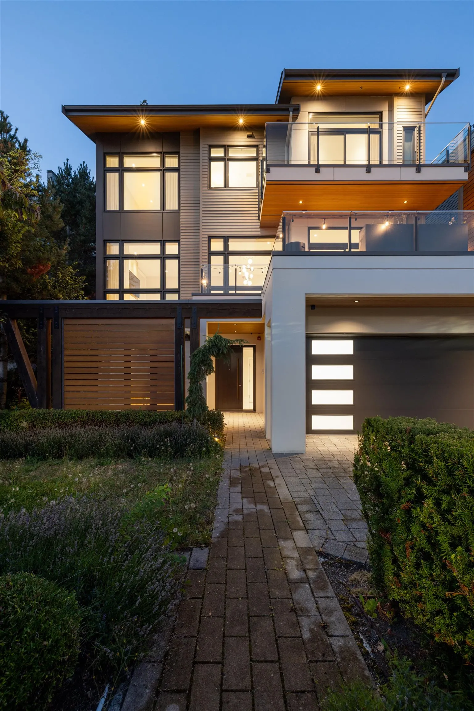 2993 Burfield Place