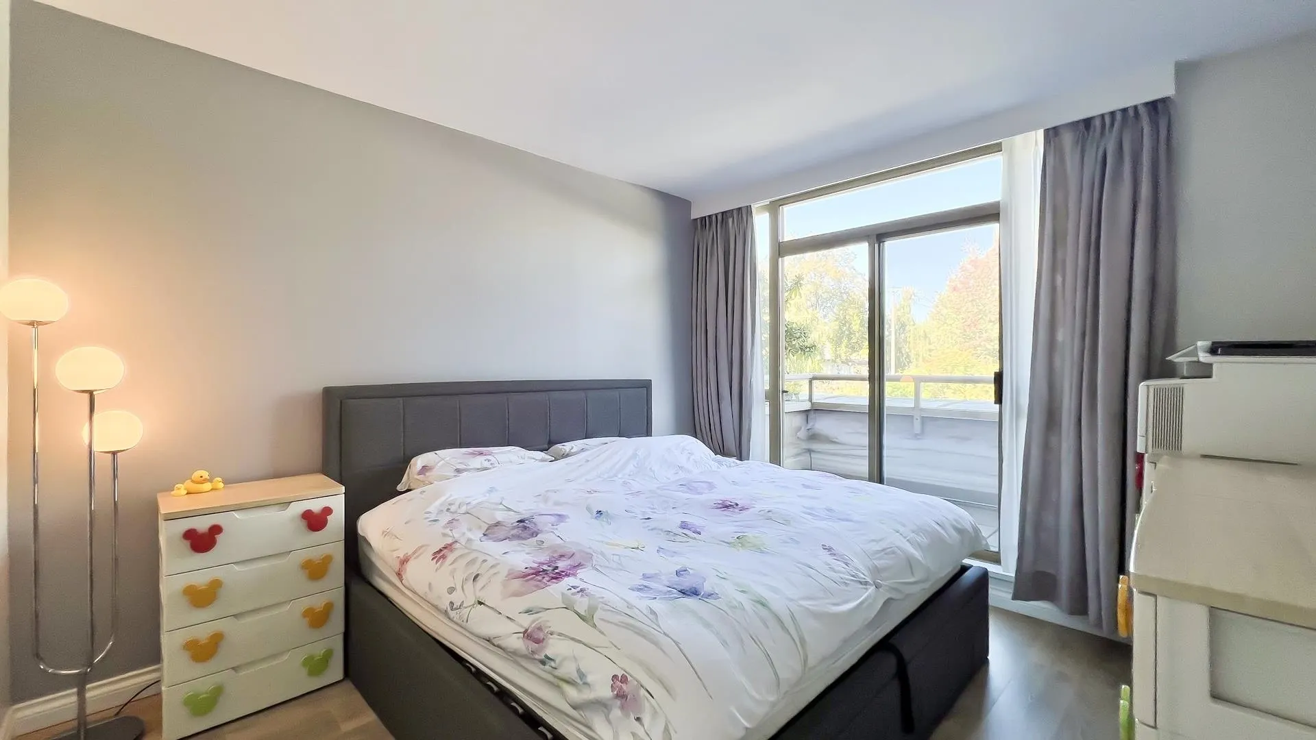 202 2580 Tolmie Street