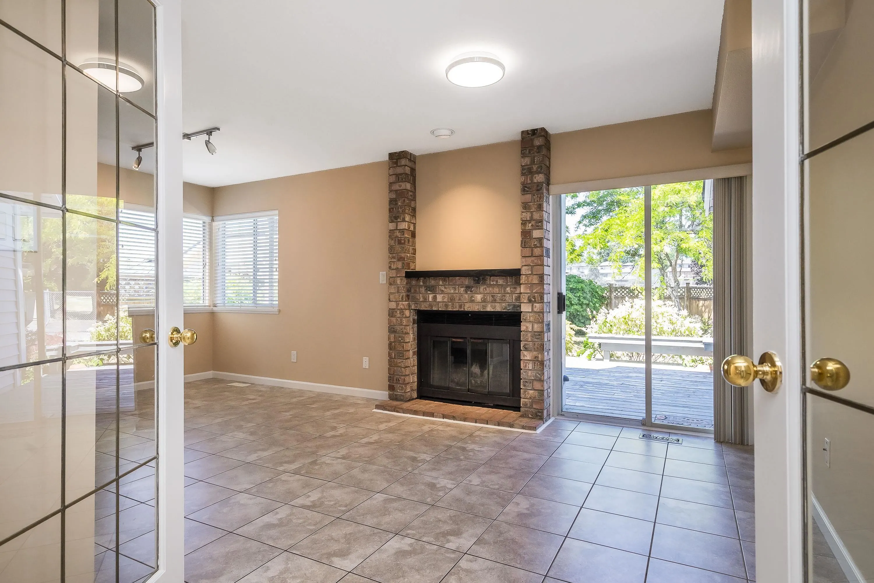 915 Citadel Drive