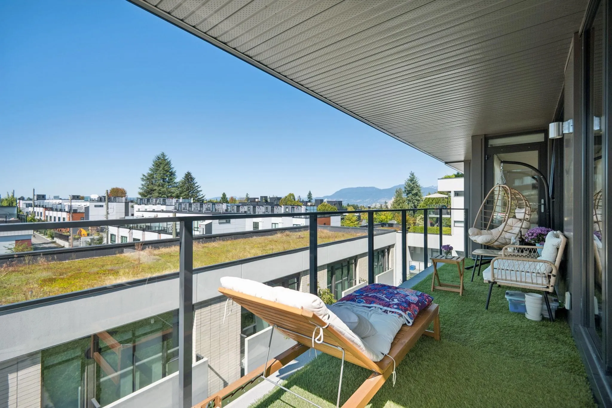 510 4427 Cambie Street