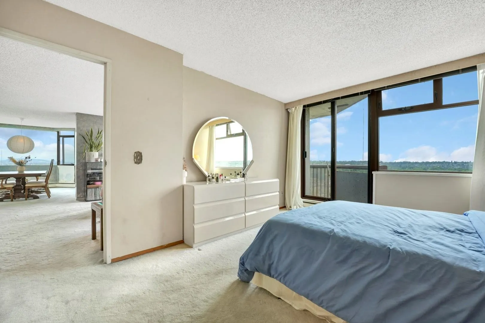 1104 2445 W 3rd Avenue