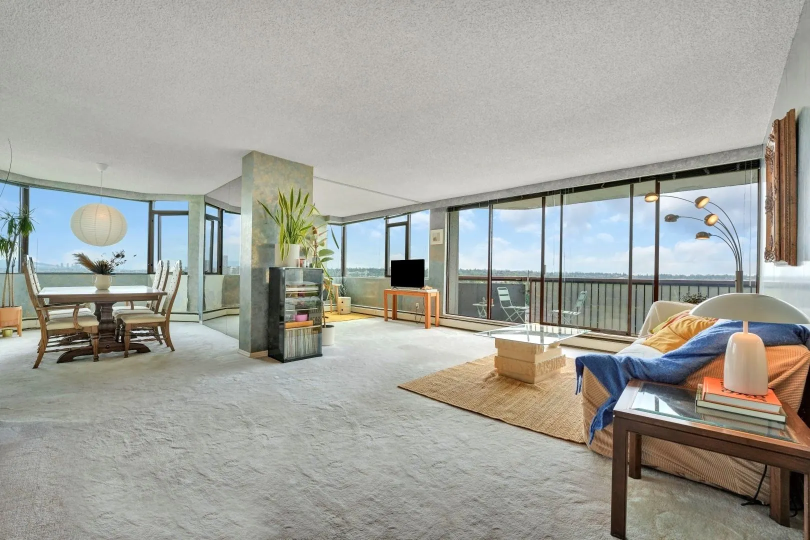 1104 2445 W 3rd Avenue