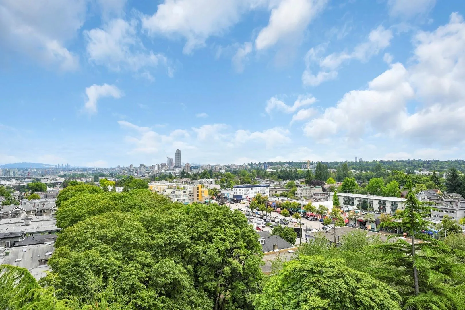 1104 2445 W 3rd Avenue