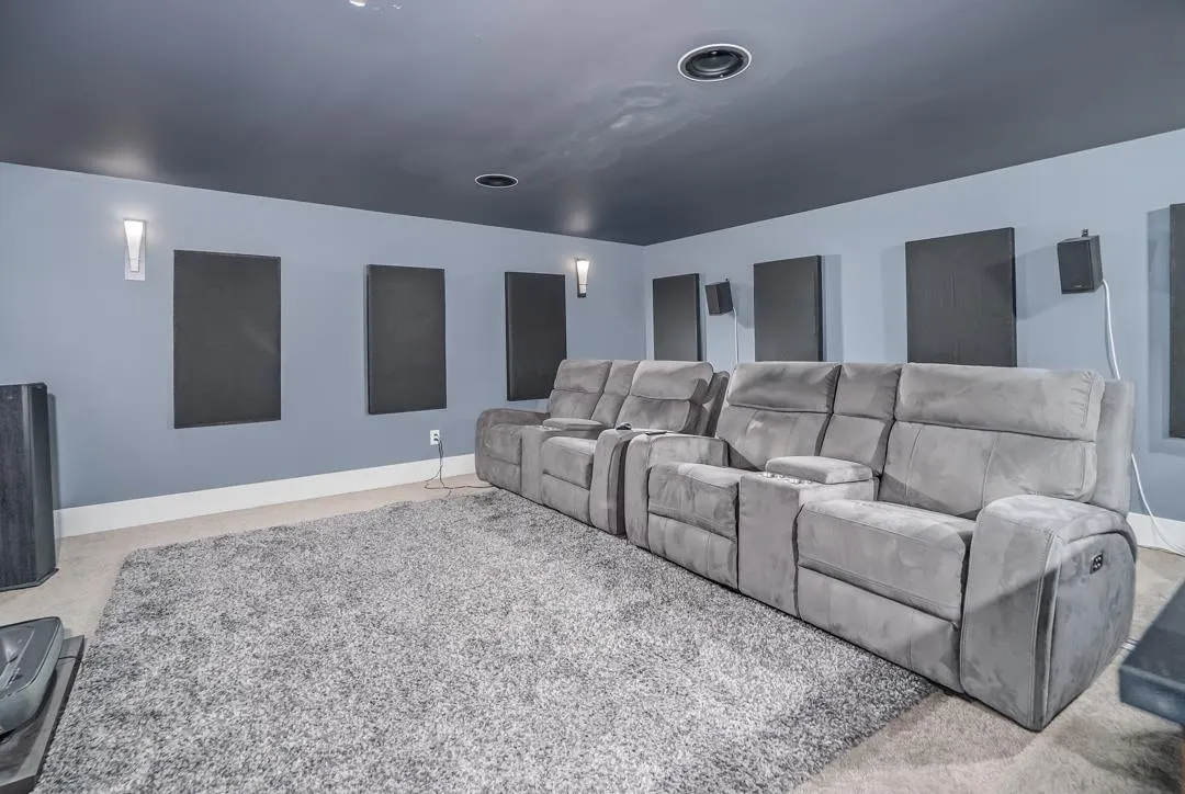 15960 105a Avenue