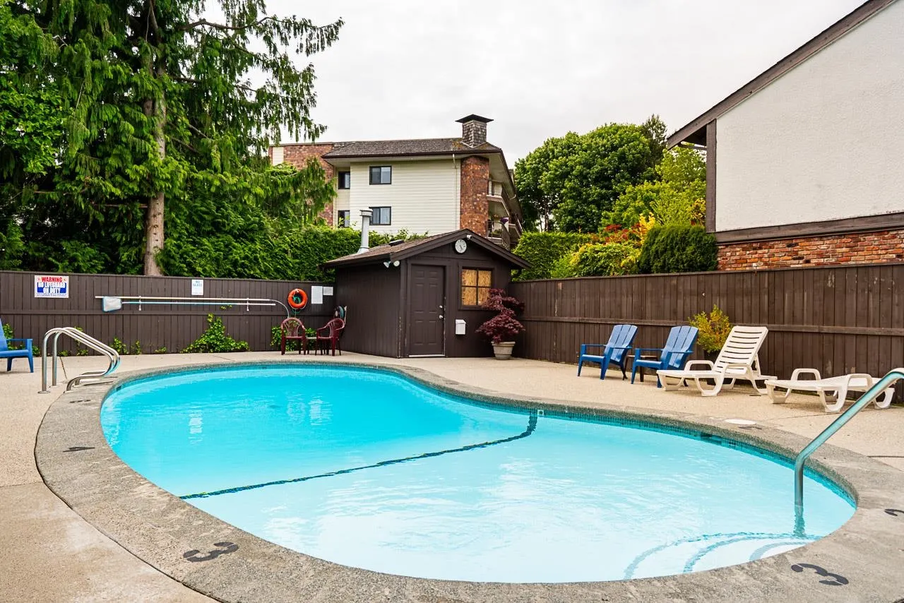 15 10771 Mortfield Road