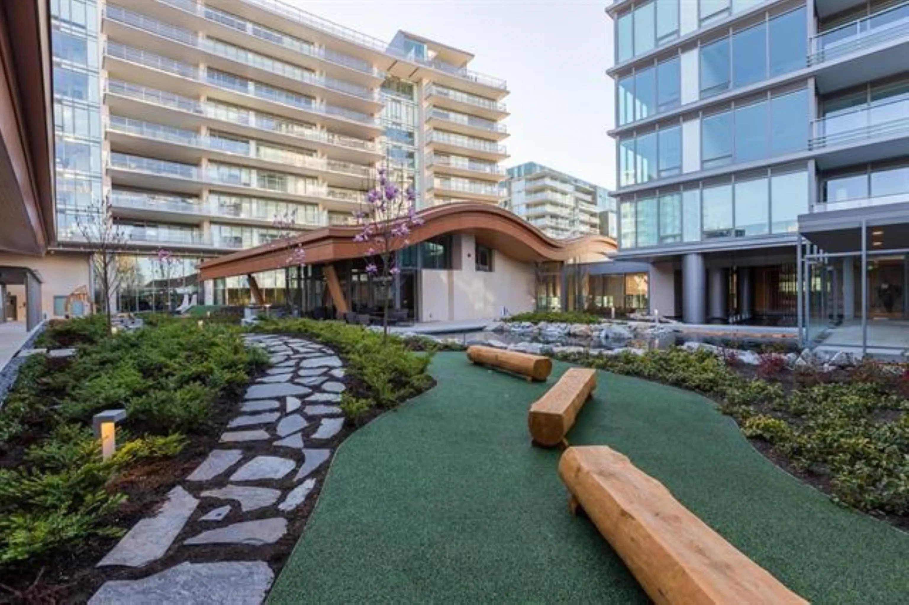 1009 6622 Pearson Way