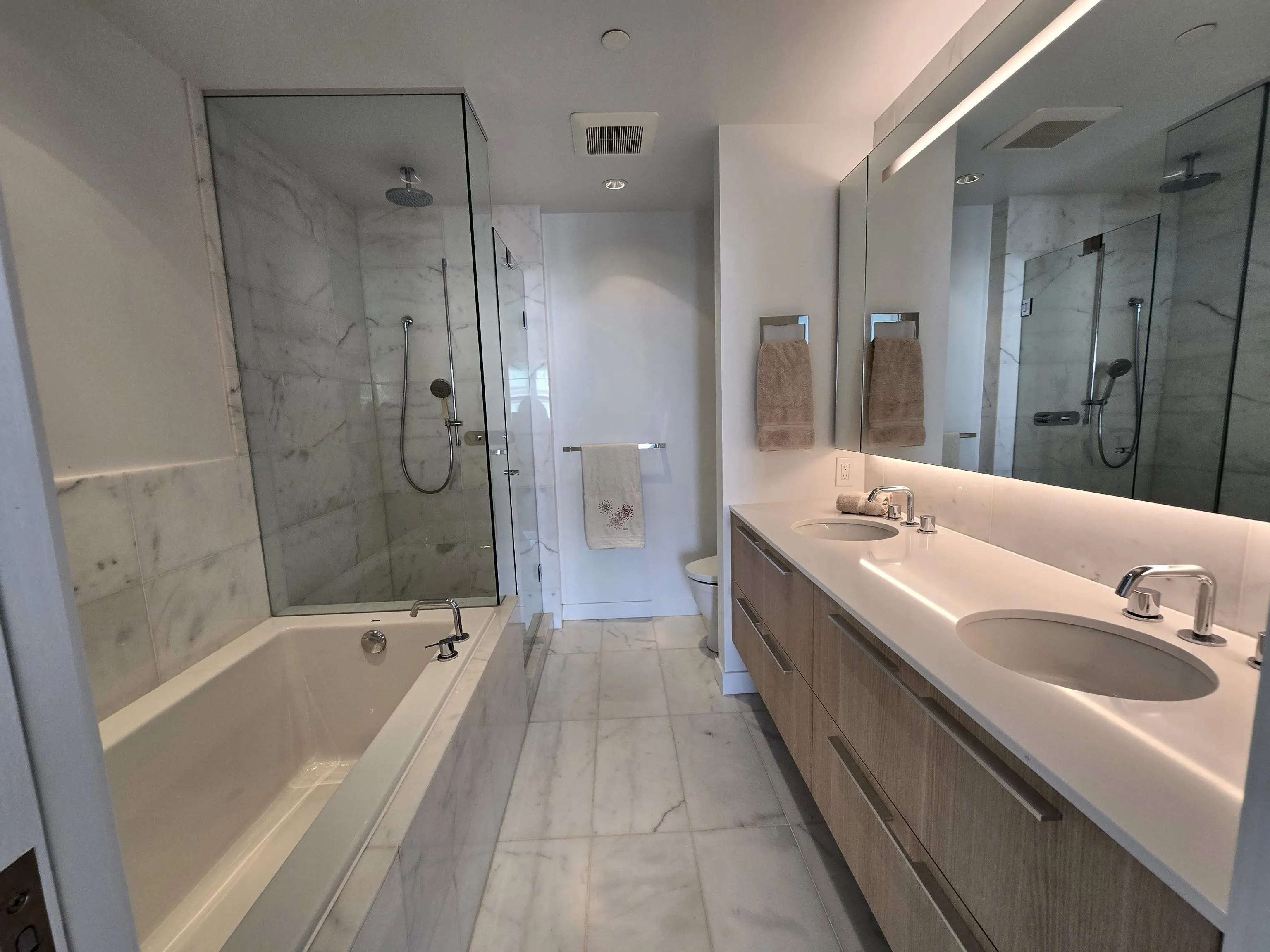 1009 6622 Pearson Way