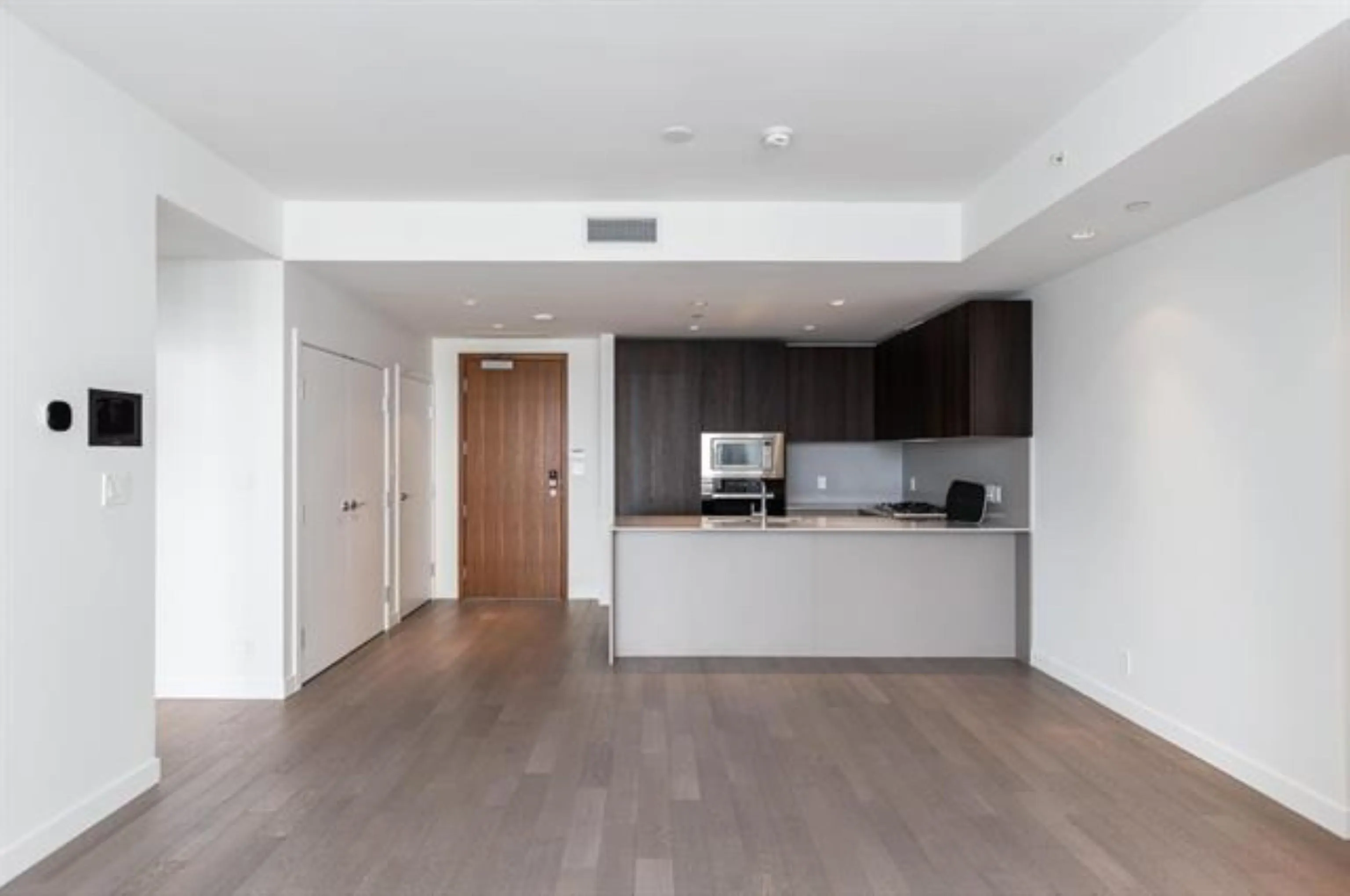1009 6622 Pearson Way