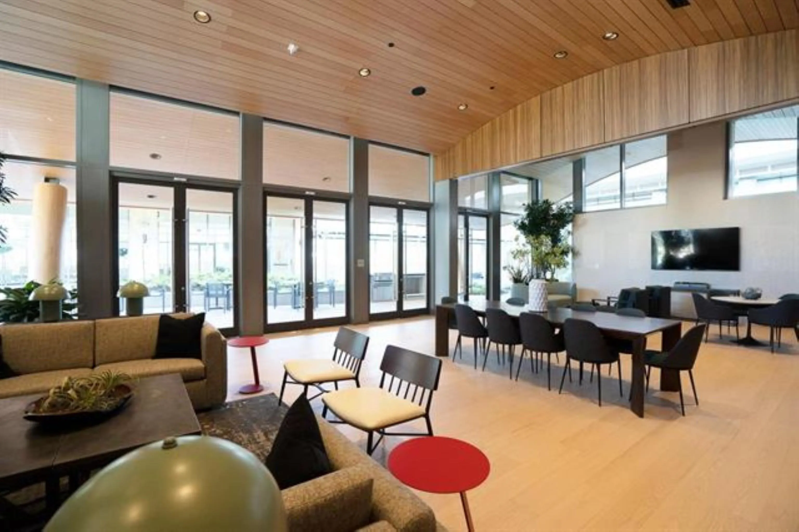 1009 6622 Pearson Way