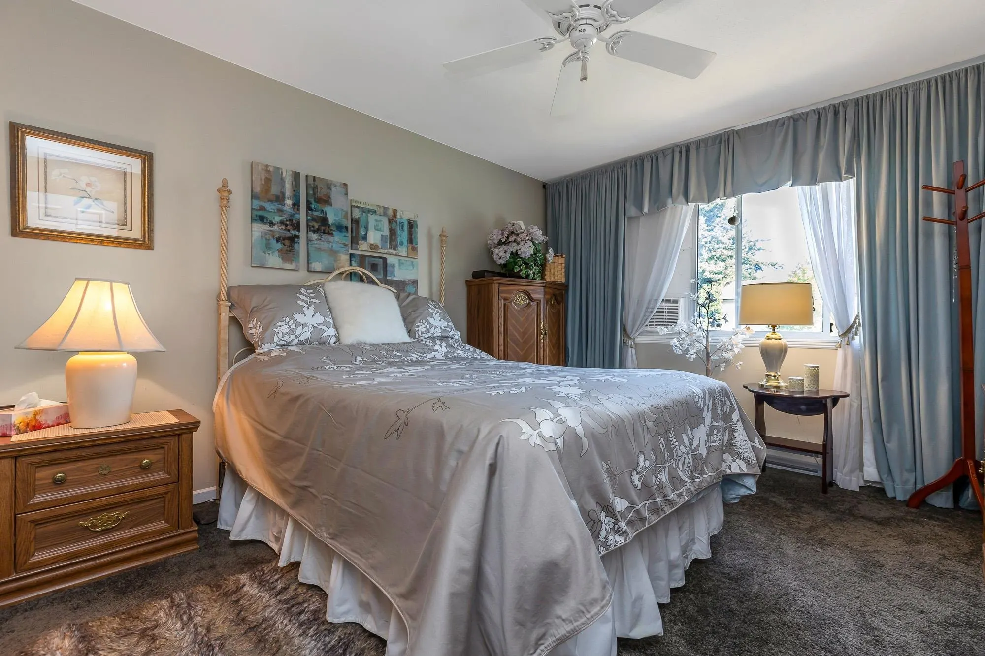 305 7554 Briskham Street