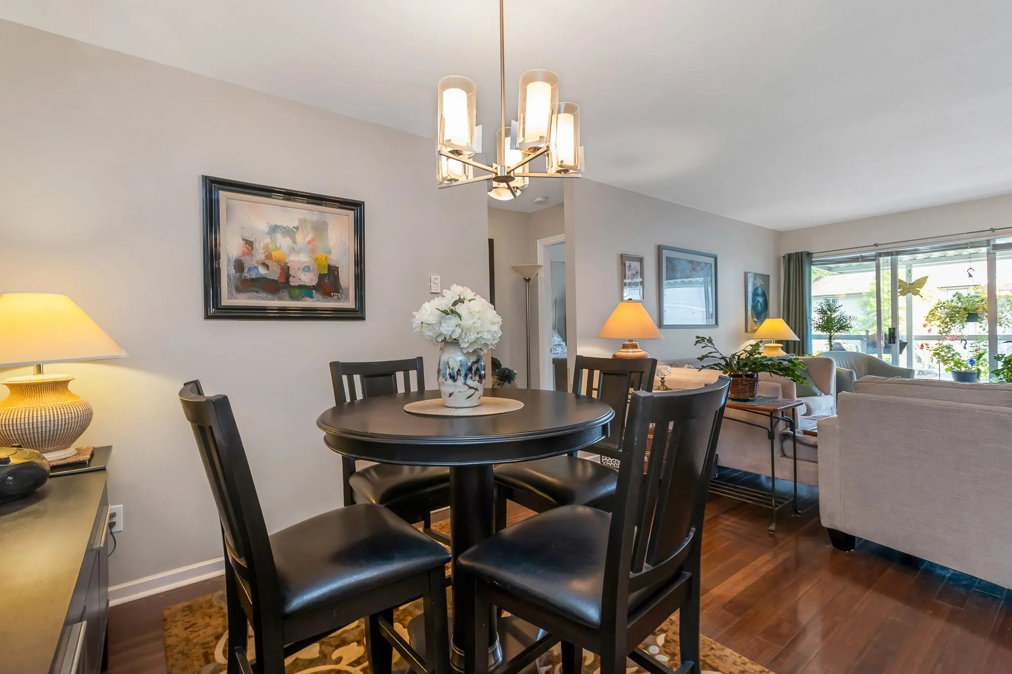 305 7554 Briskham Street