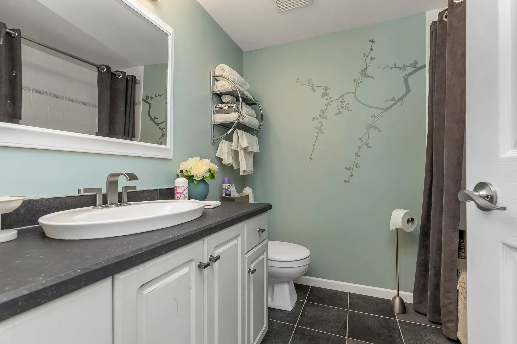 305 7554 Briskham Street