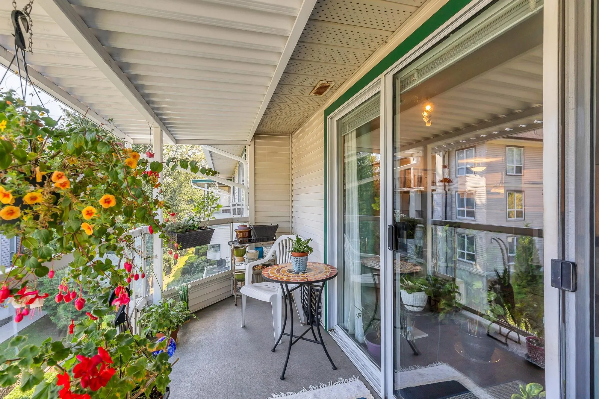 305 7554 Briskham Street