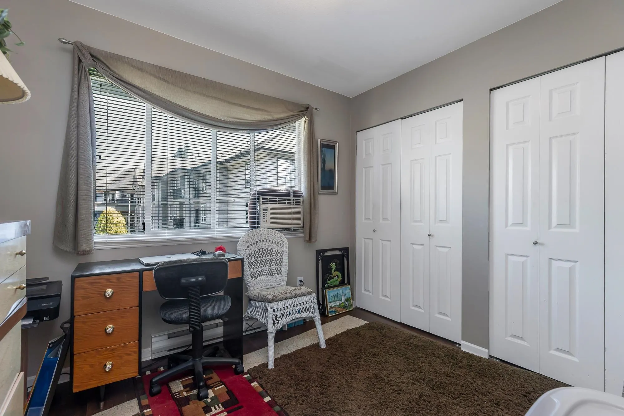 305 7554 Briskham Street