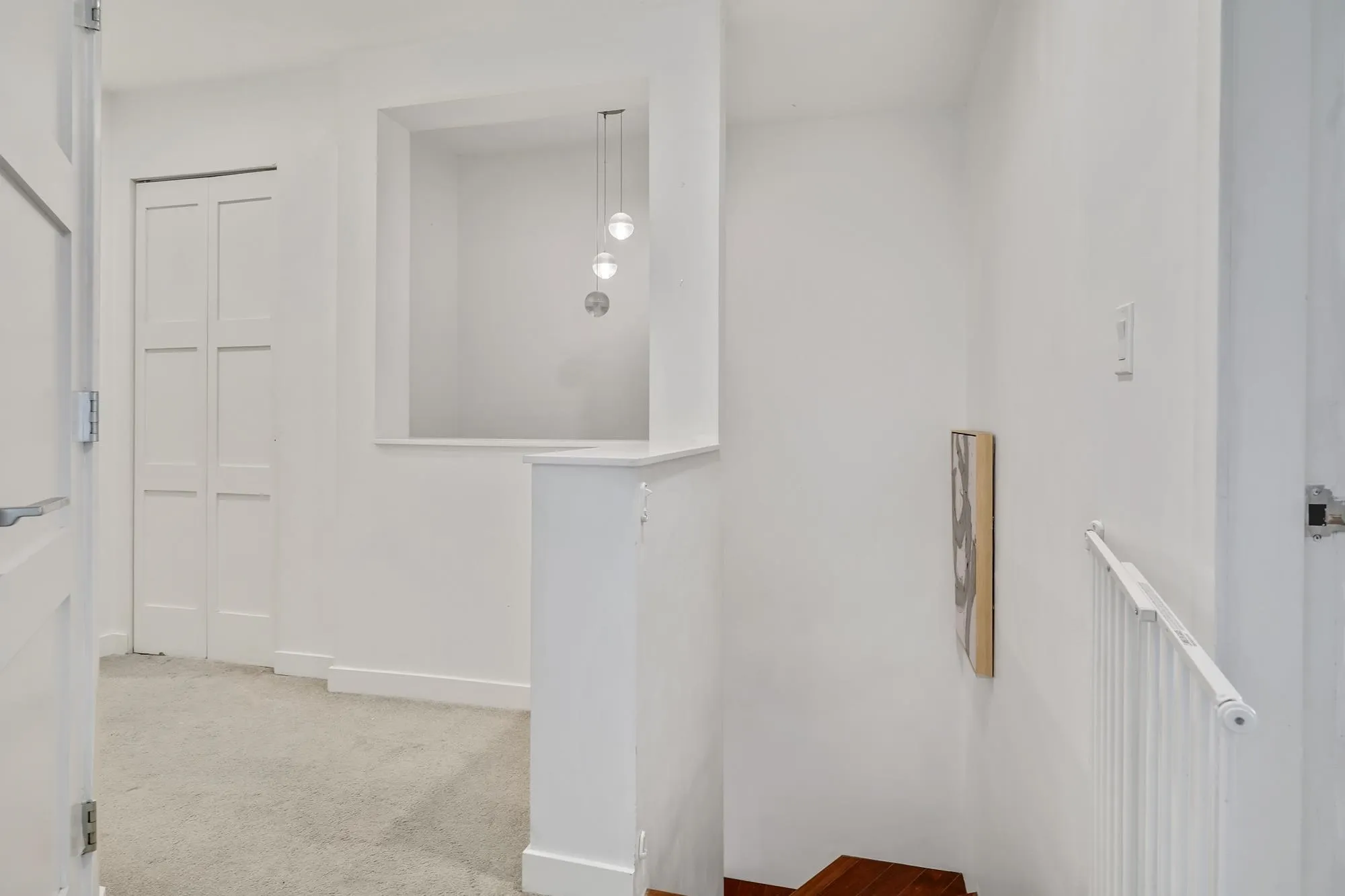 122 3440 W Broadway
