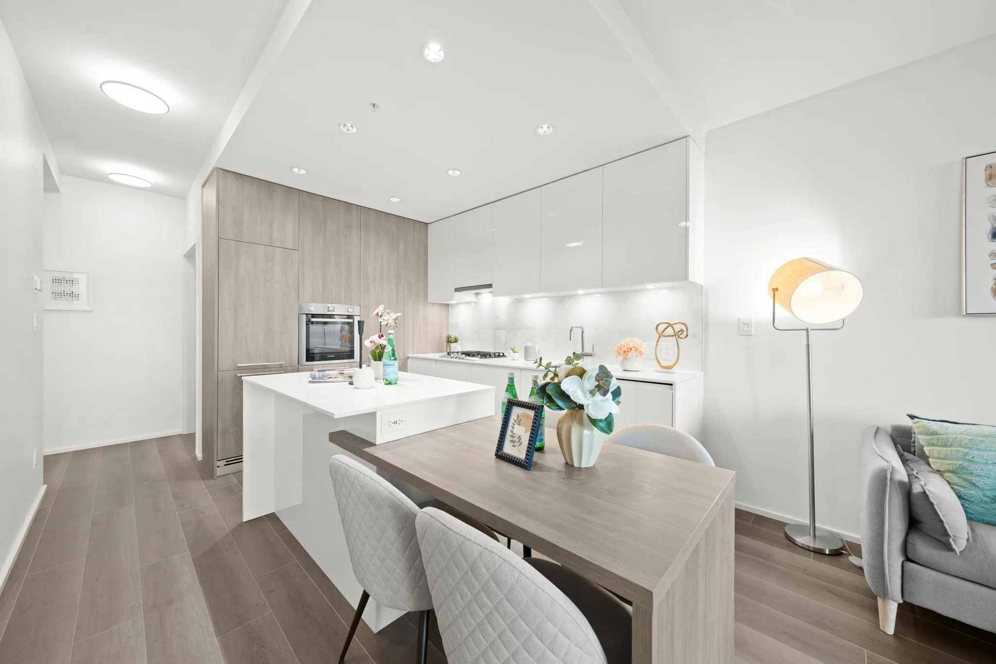 5606 4510 Halifax Way