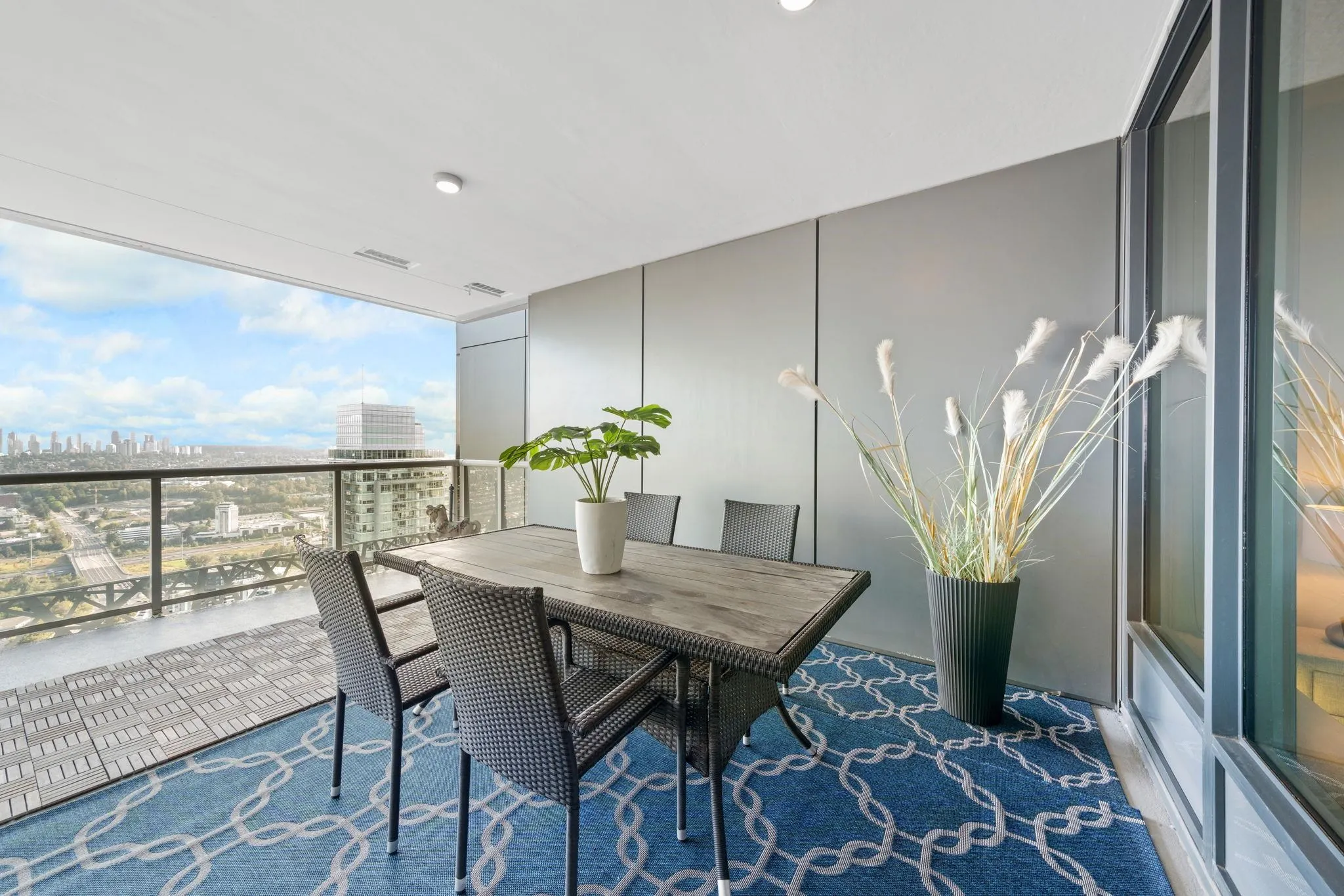 5606 4510 Halifax Way