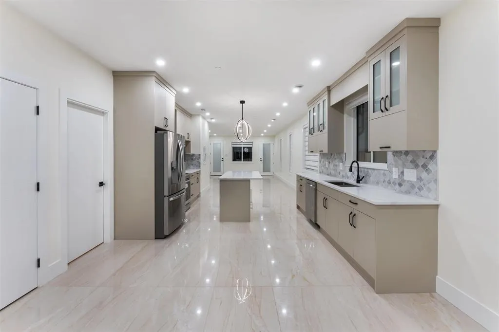 7329 Ethel Avenue