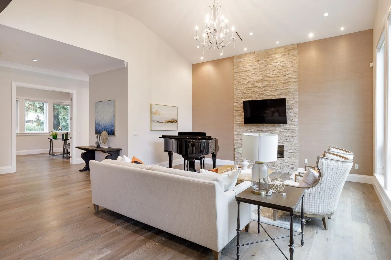 1393 Greenbriar Way
