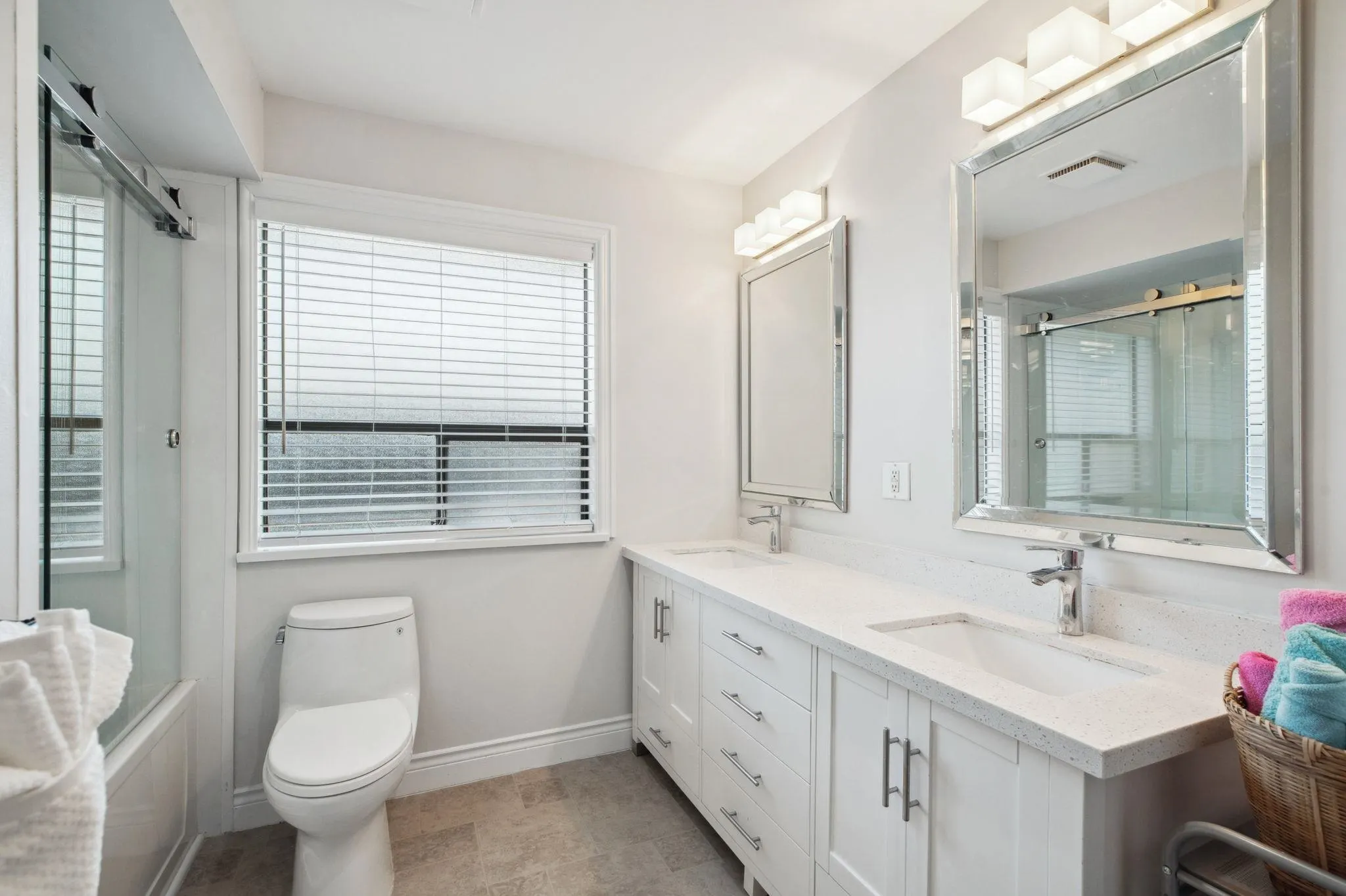 7347 Queenston Court