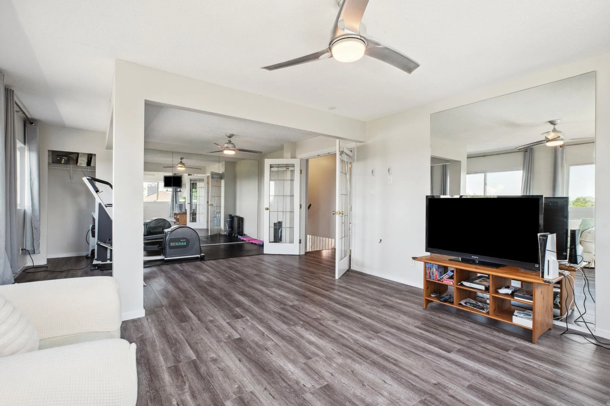 7347 Queenston Court
