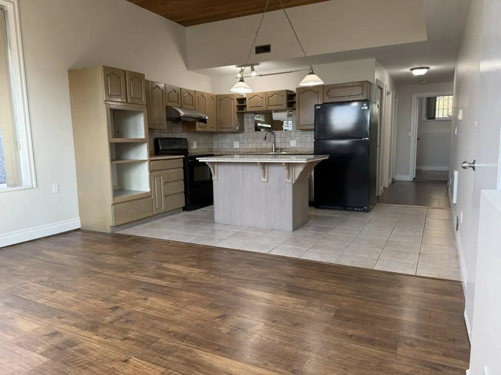 7347 Queenston Court
