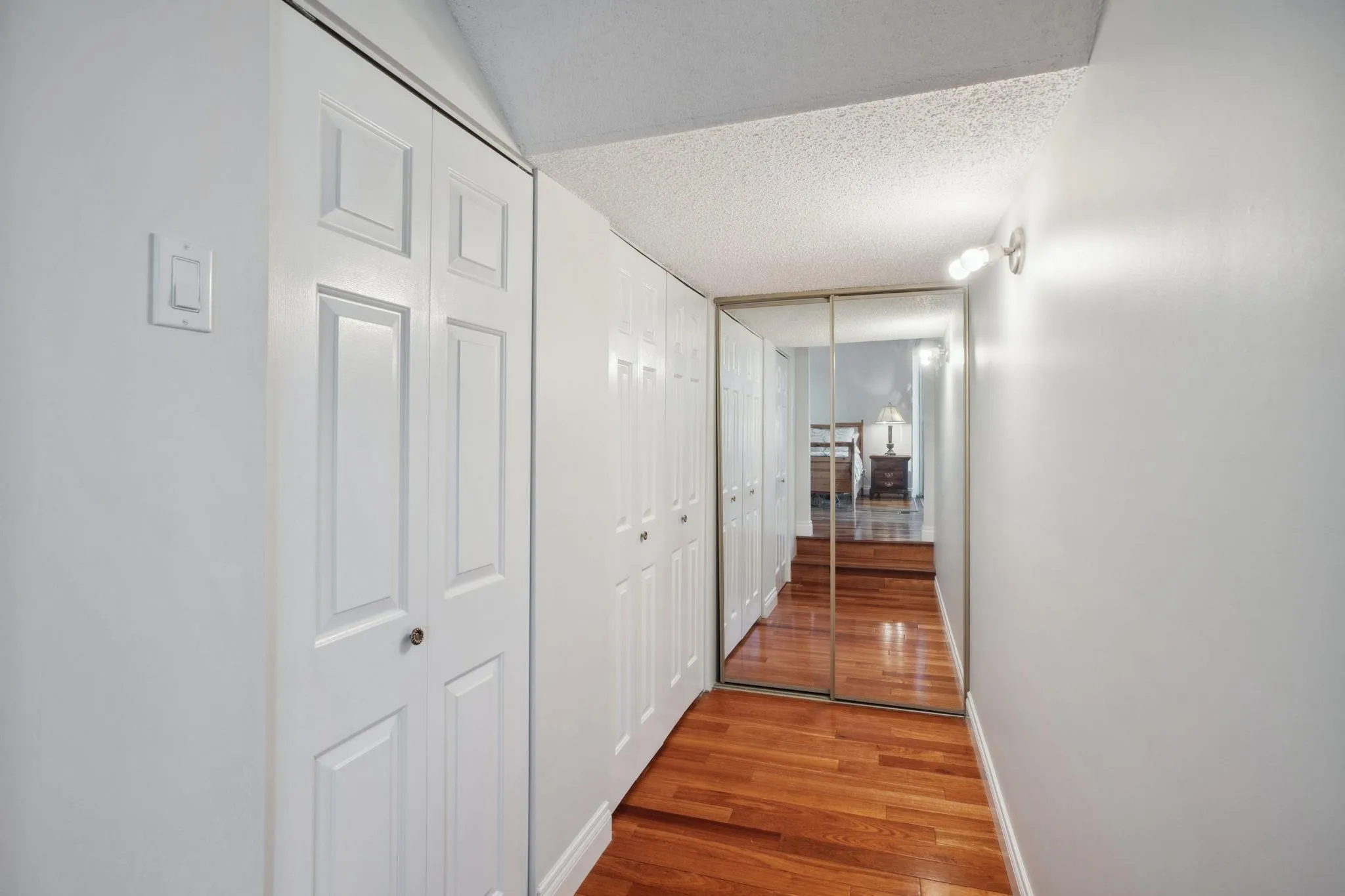 7347 Queenston Court